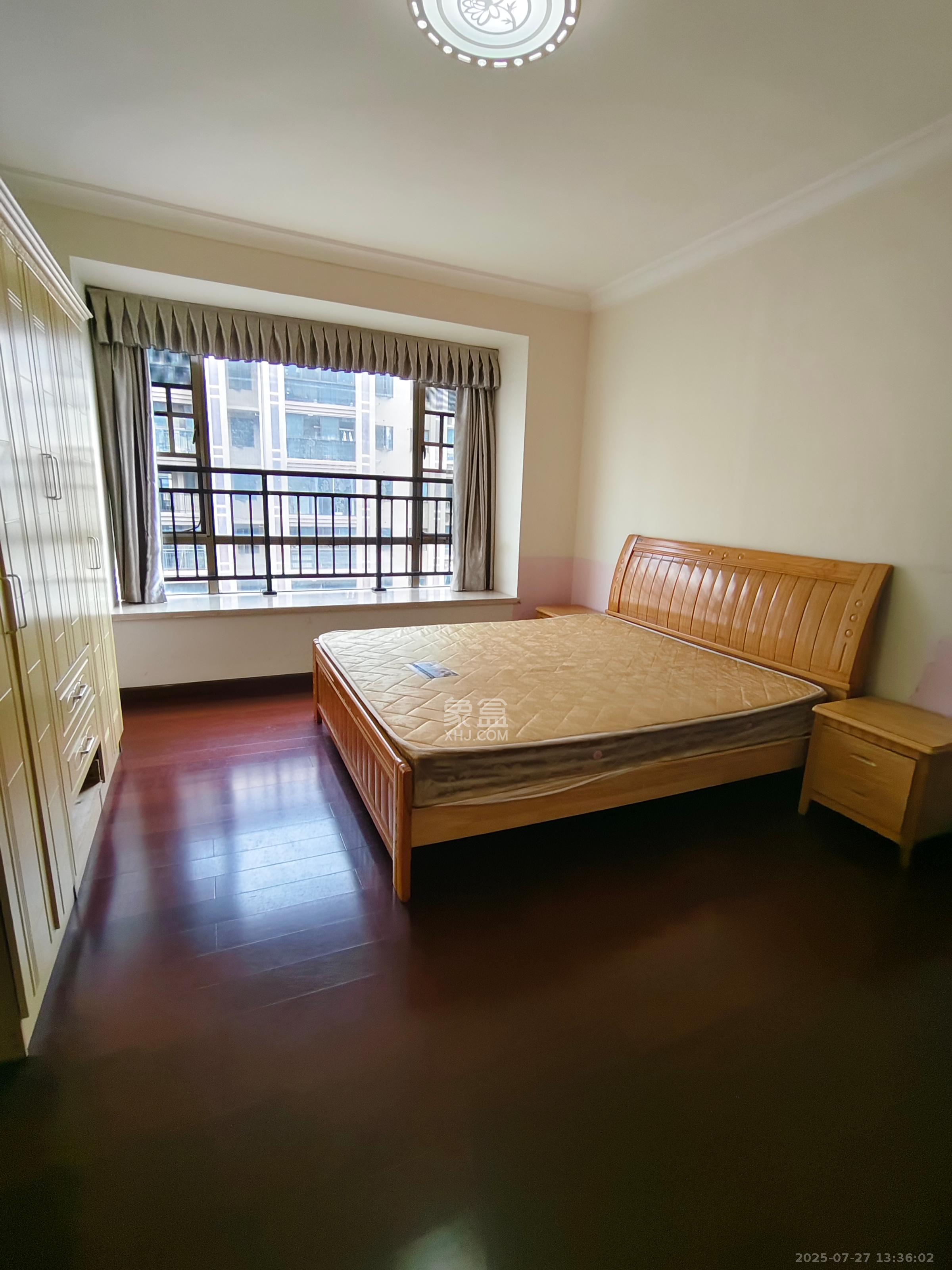 江山帝景雅典  3室2厅1卫    2200.0元/月 江山帝景雅典  3室2厅1卫    2200.0元/月室内图