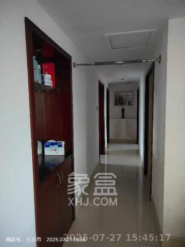 湖南宾馆  4室2厅2卫    6800.0元/月室内图