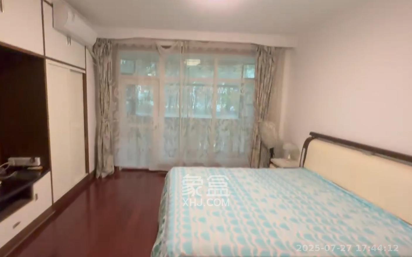 名都花园  4室2厅2卫    4500.0元/月 名都花园  4室2厅2卫    4500.0元/月室内图