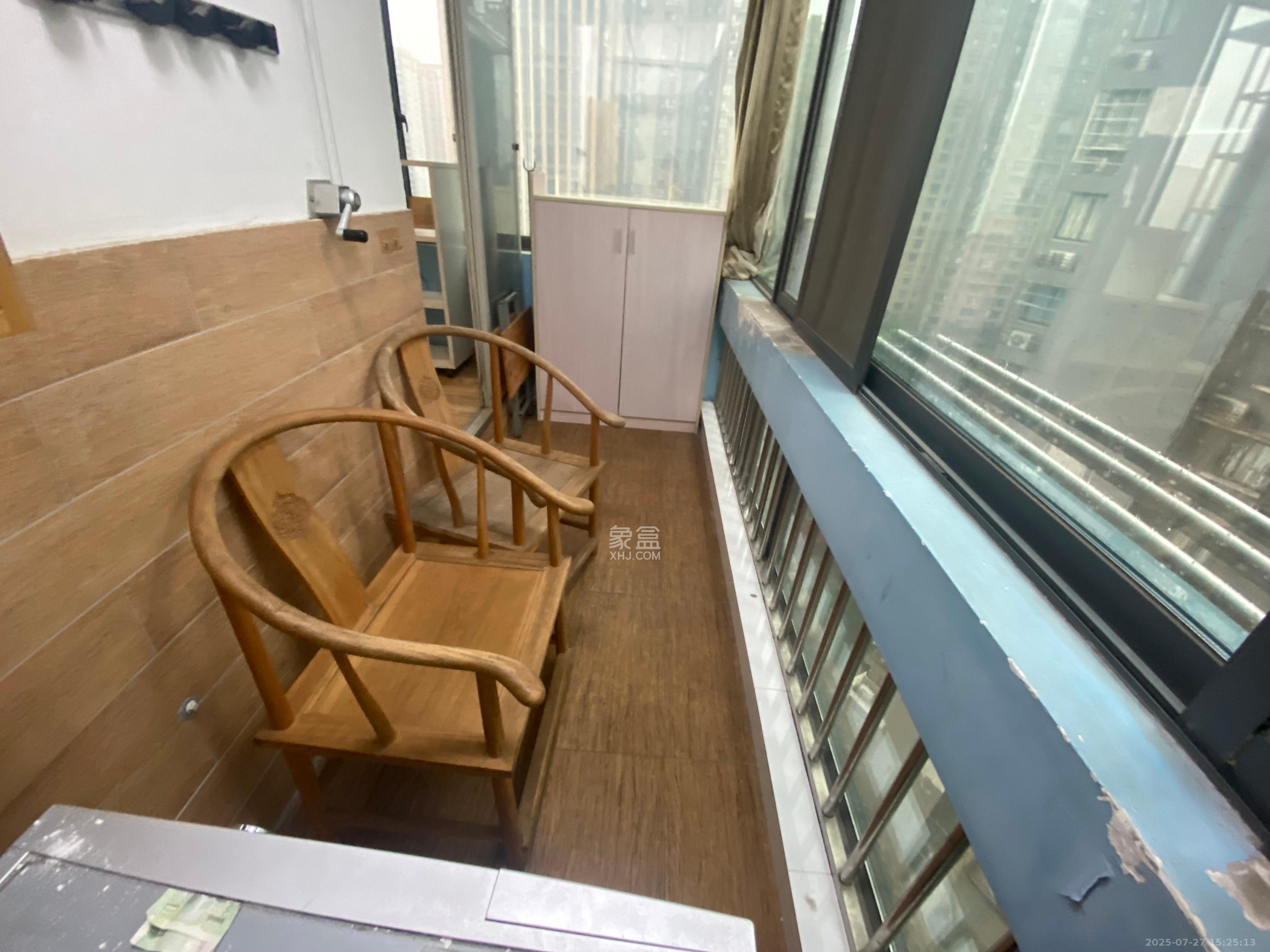 芙蓉蓉苑 1室1厅1卫 2200.0元/月 芙蓉蓉苑 1室1厅1卫 2200.0元/月室内图