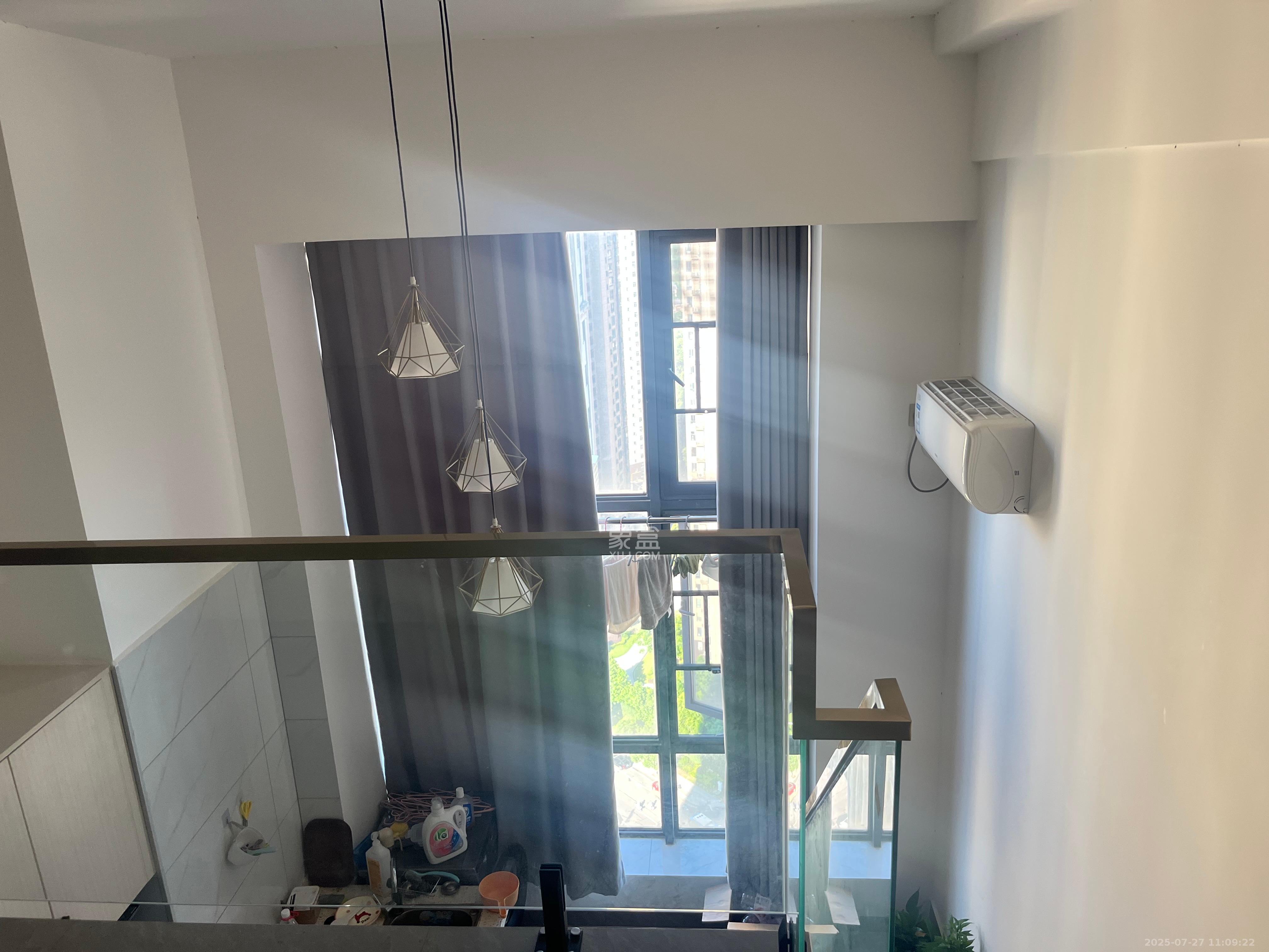 天麓轻奢国际  1室1厅1卫    1800.0元/月室内图