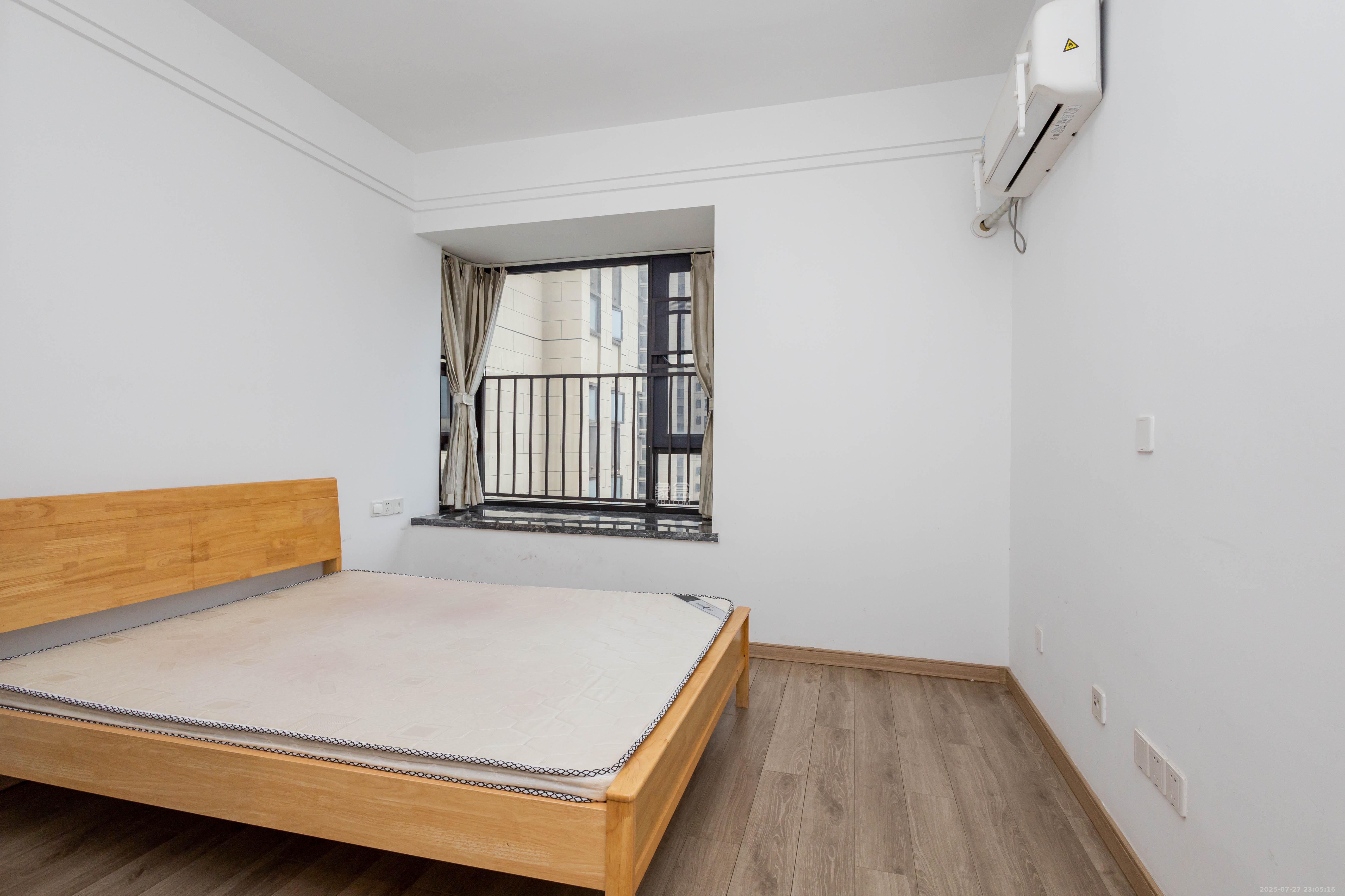 君合新城玺樾  3室2厅2卫    83.8万 君合新城玺樾  3室2厅2卫    83.8万卧室