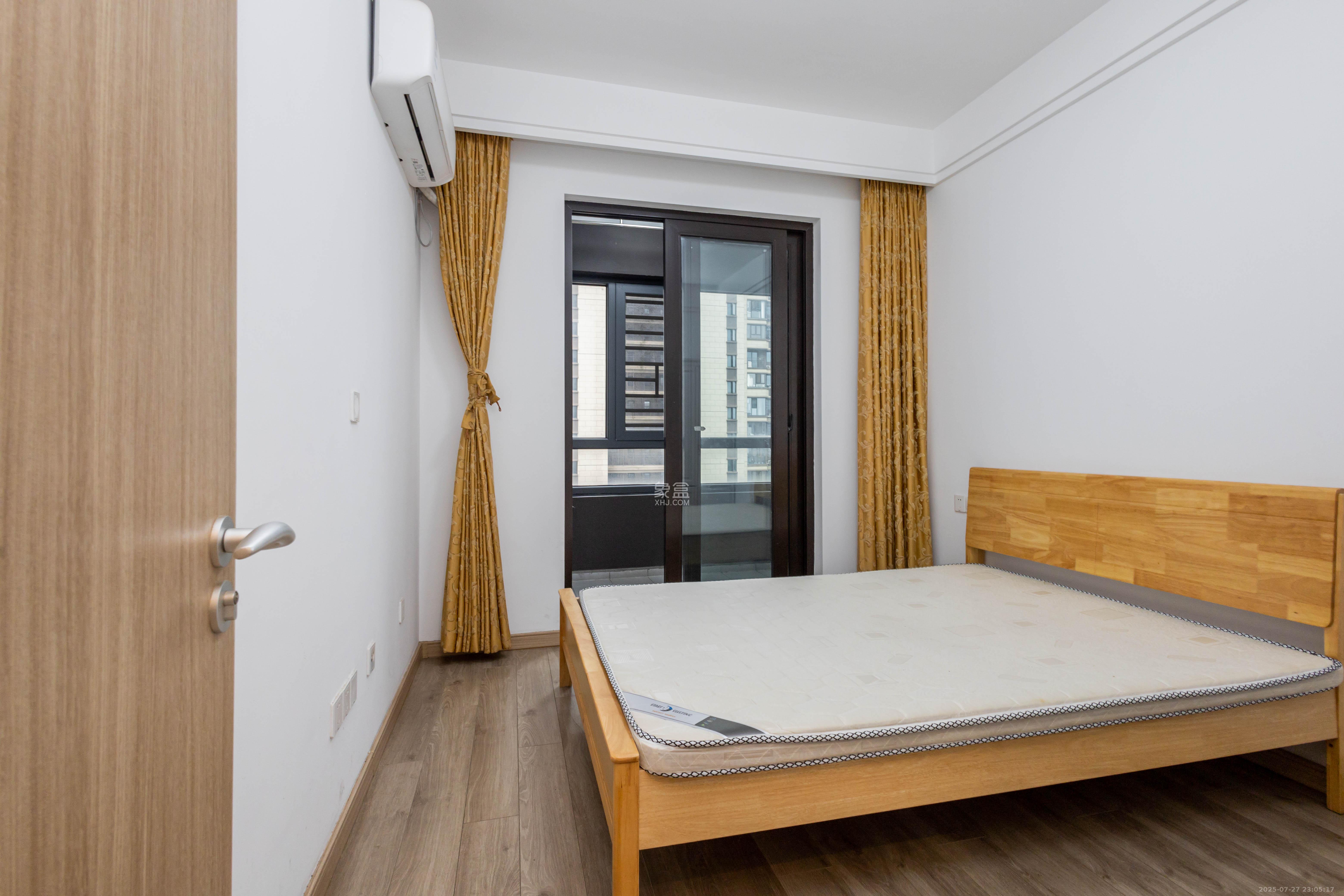 君合新城玺樾  3室2厅2卫    83.8万 君合新城玺樾  3室2厅2卫    83.8万卧室