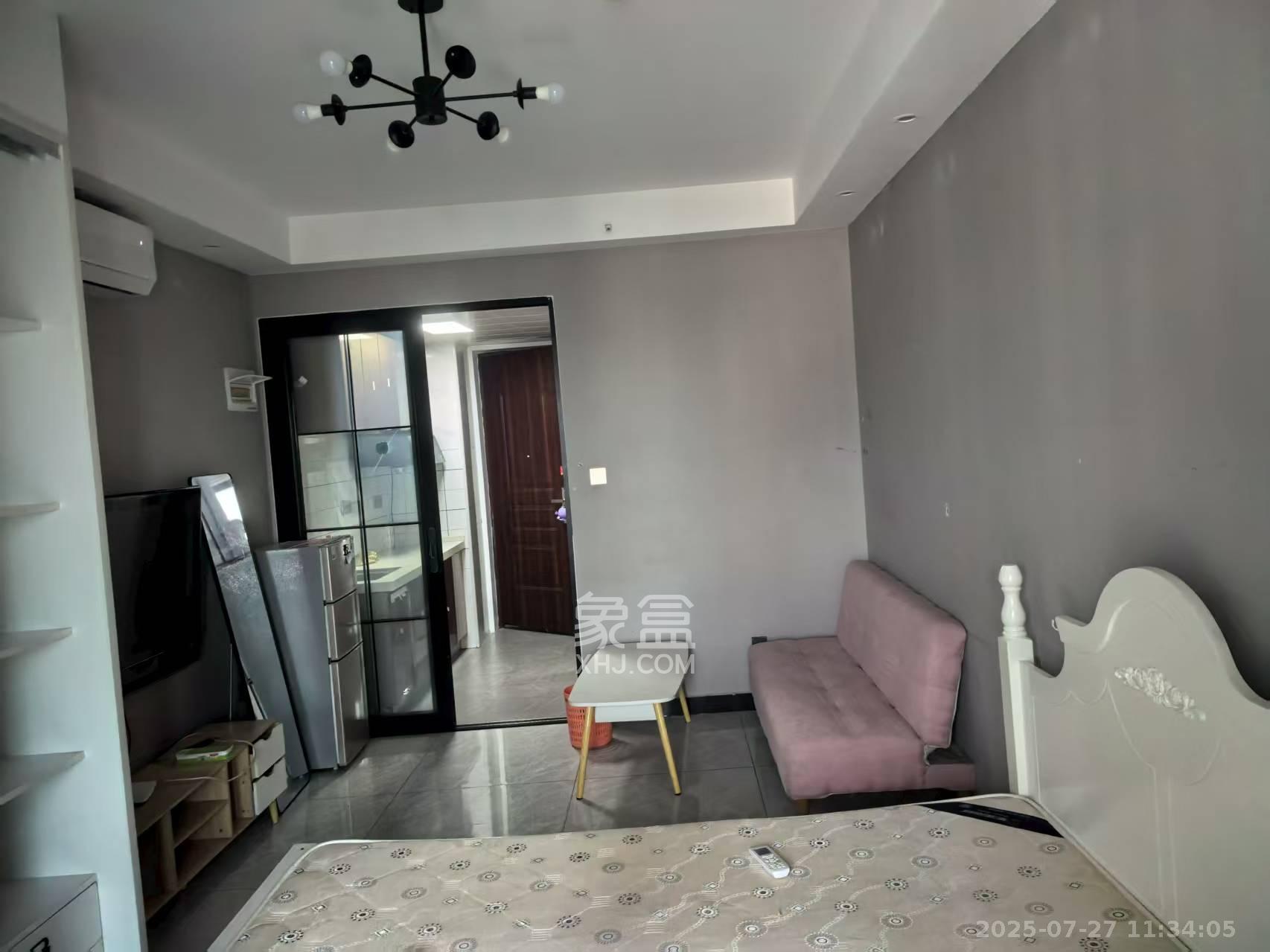 中海新城熙岸（中信新城五期）  3室2厅2卫    1300.0元/月室内图