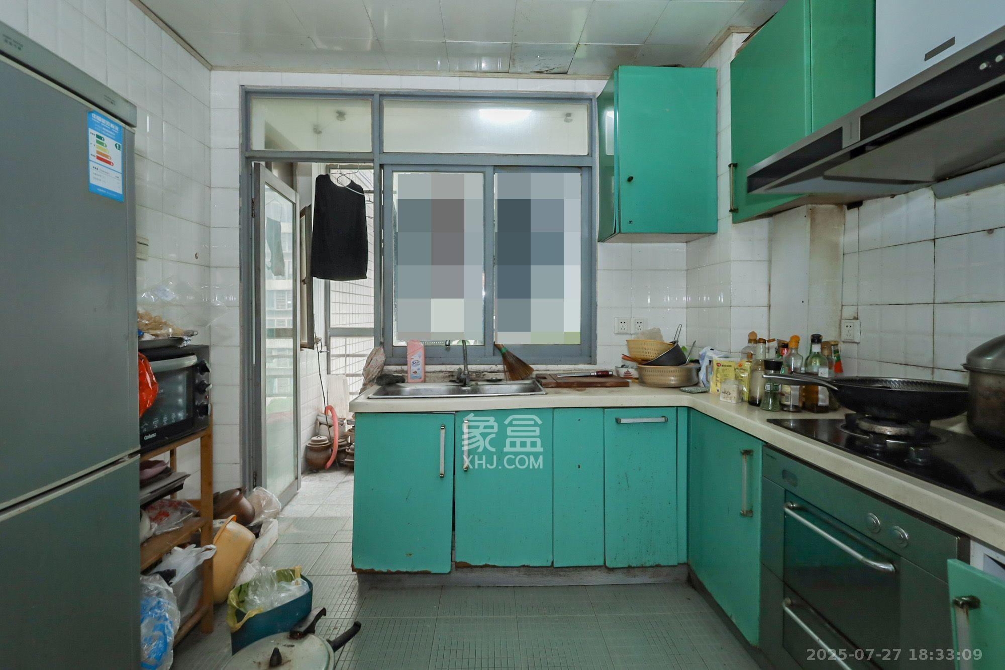 沁园春 3室2厅2卫 3500.0元/月 沁园春 3室2厅2卫 3500.0元/月室内图