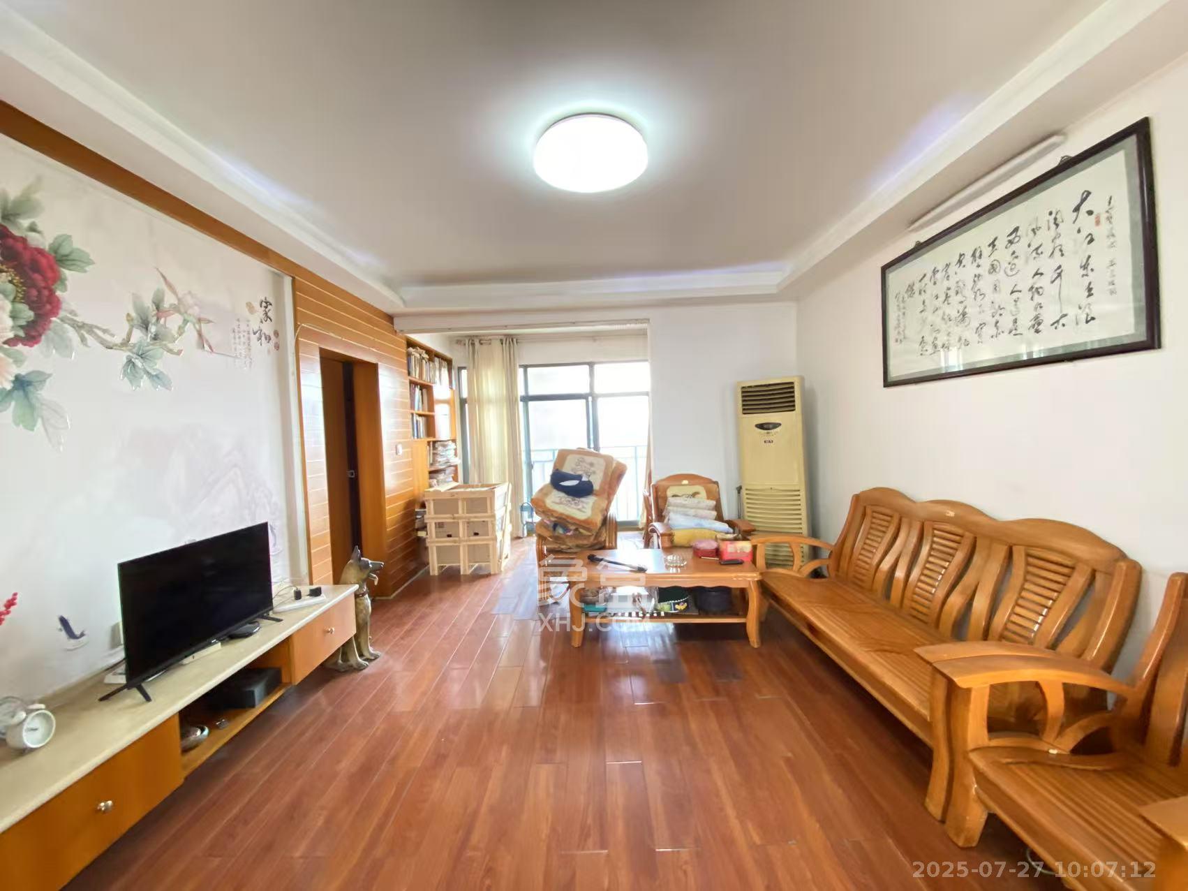 君庭金福苑  2室2厅1卫    2400.0元/月室内图