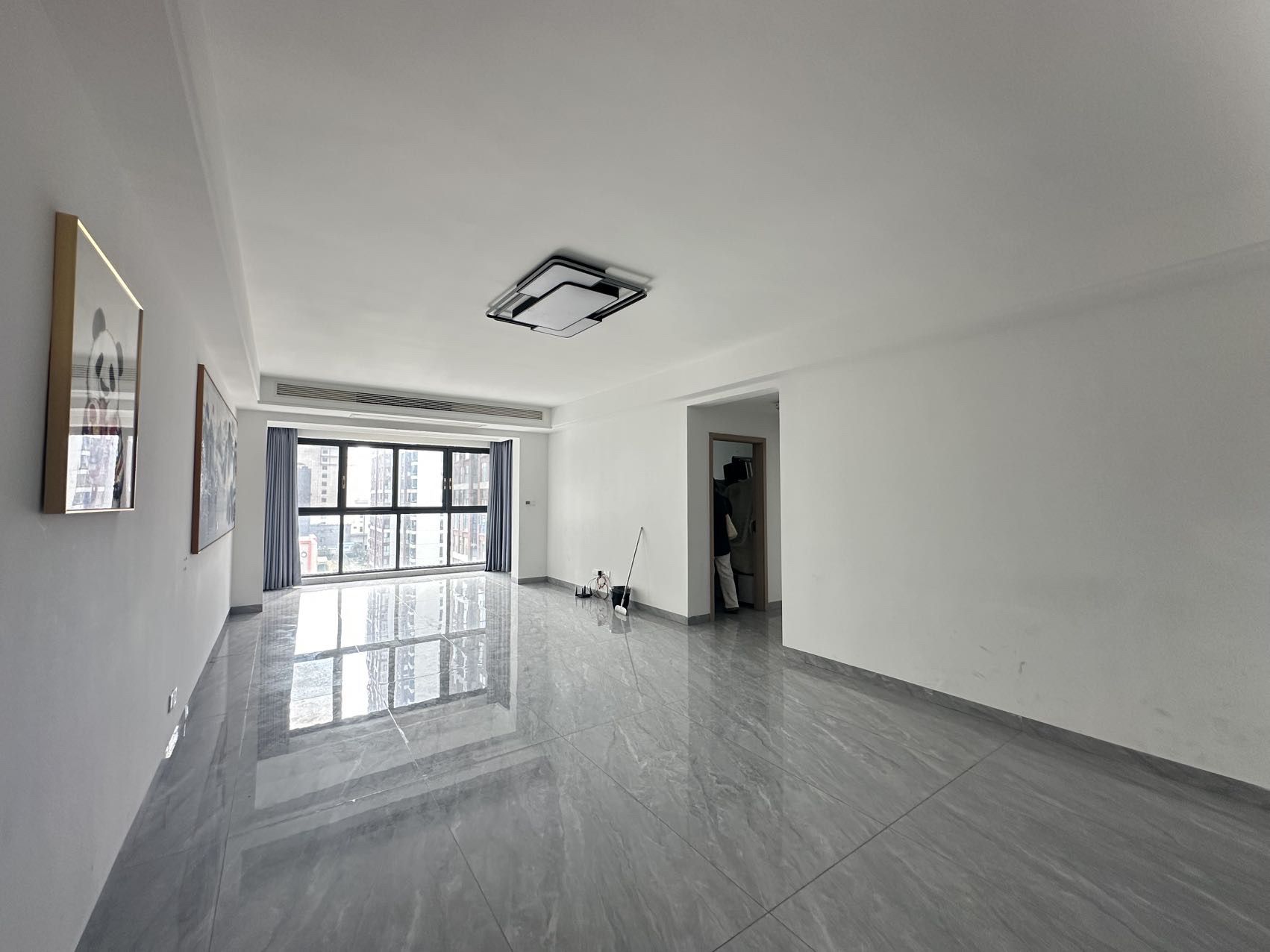 南门口安置小区二期 3室2厅1卫 2000.0元/月 南门口安置小区二期 3室2厅1卫 2000.0元/月室内图