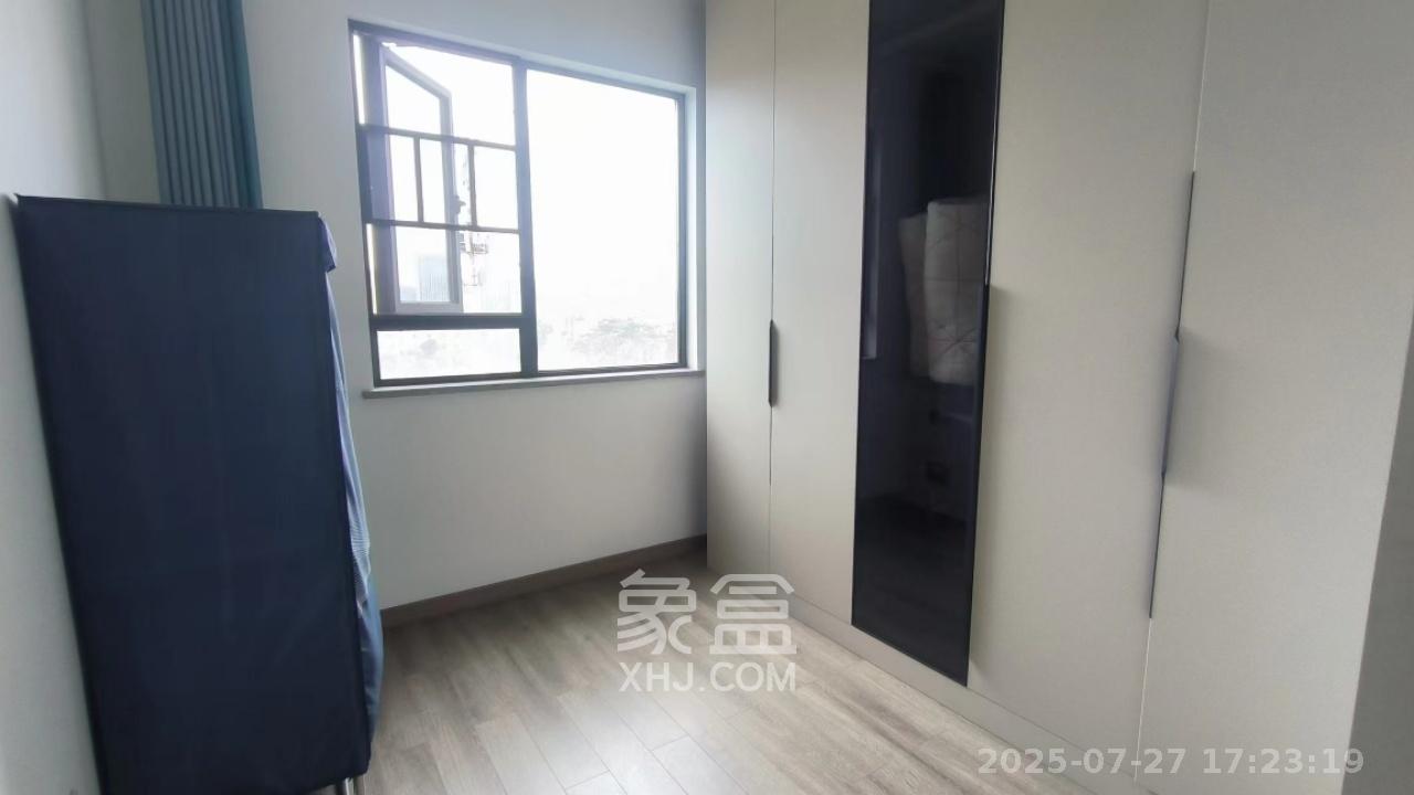中建璟和城  4室2厅2卫   3200.00元/月室内图