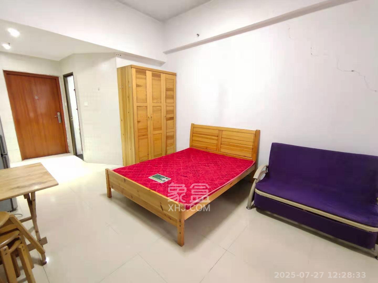 长房时代城  1室1厅1卫    1500.0元/月室内图