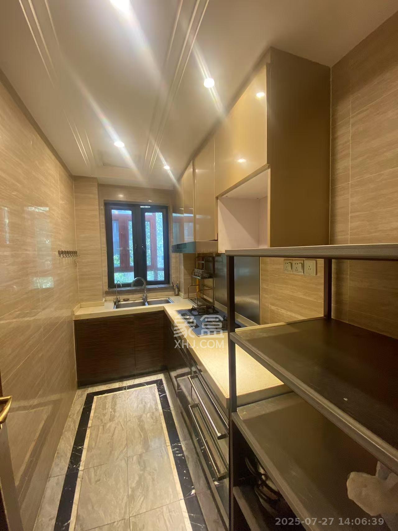 恒大御景天下城一期  3室2厅2卫    4200.0元/月室内图