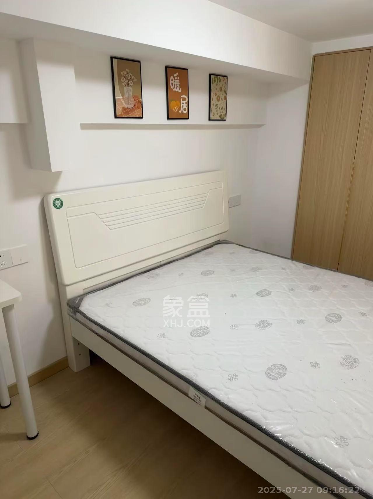 荣盛花语书苑  2室0厅0卫    2100.0元/月 荣盛花语书苑  2室0厅0卫    2100.0元/月室内图