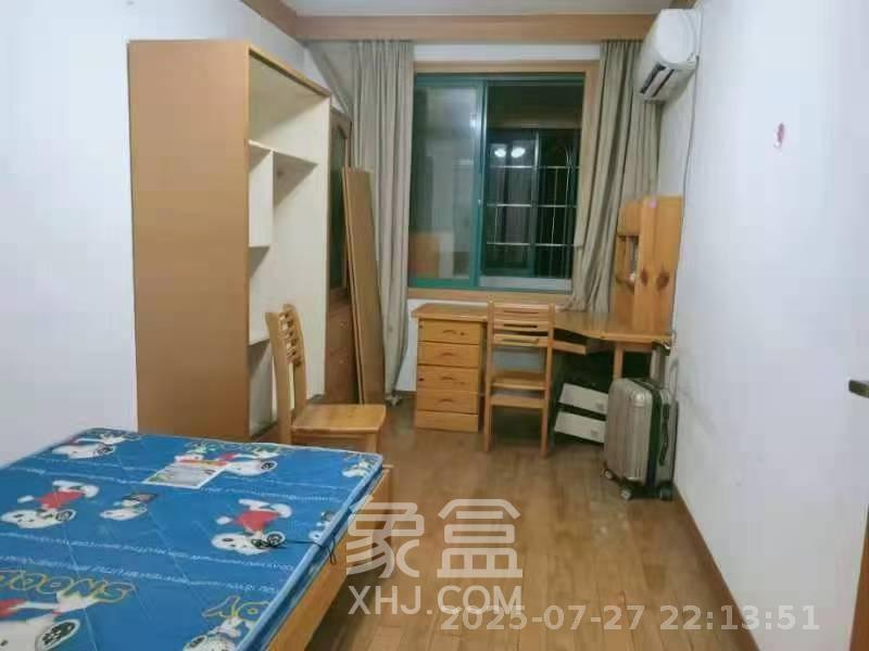 三湘小区  3室2厅2卫   1500.00元/月室内图