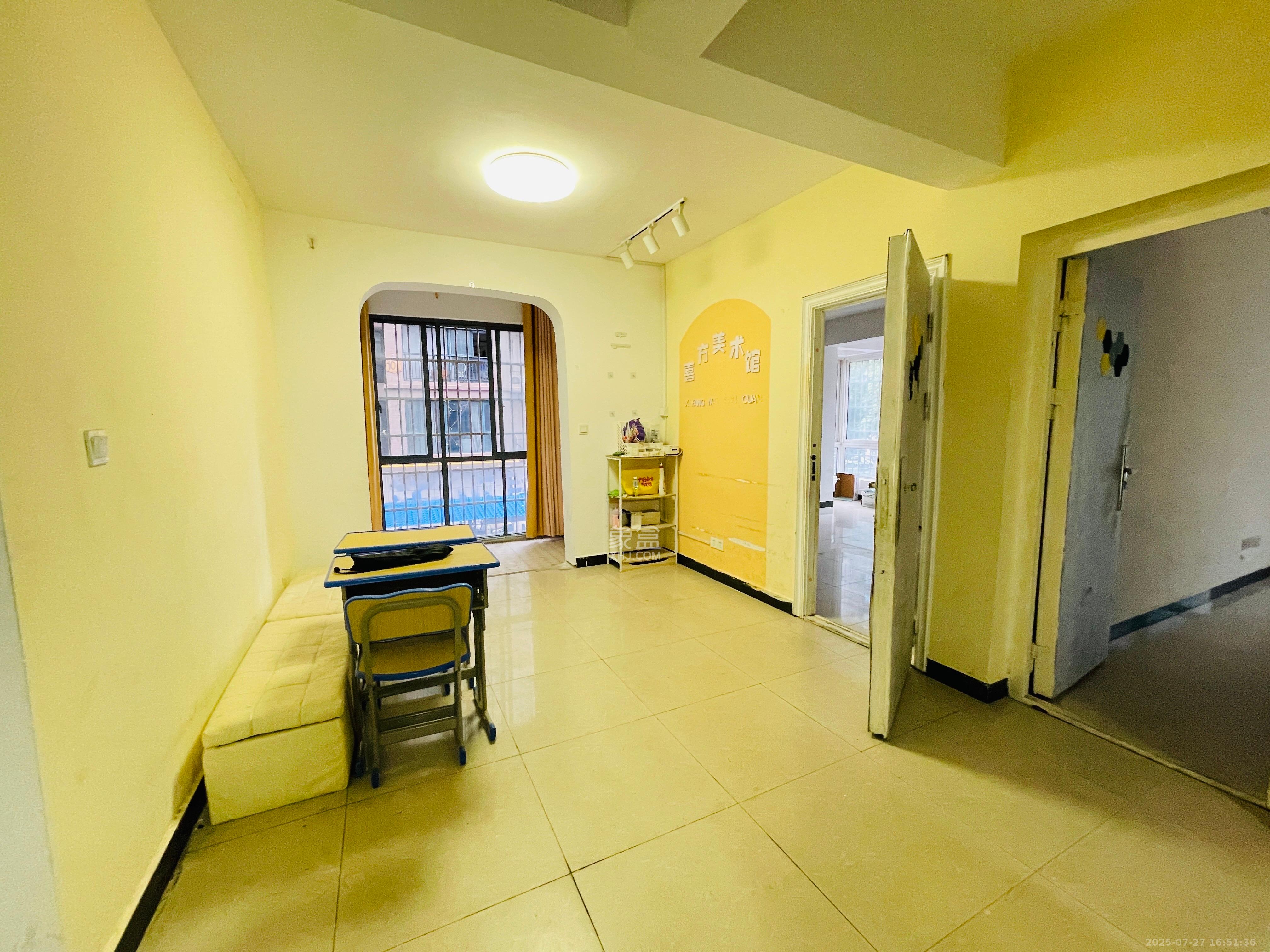 鑫科明珠 3室2厅1卫 2600.0元/月 鑫科明珠 3室2厅1卫 2600.0元/月室内图