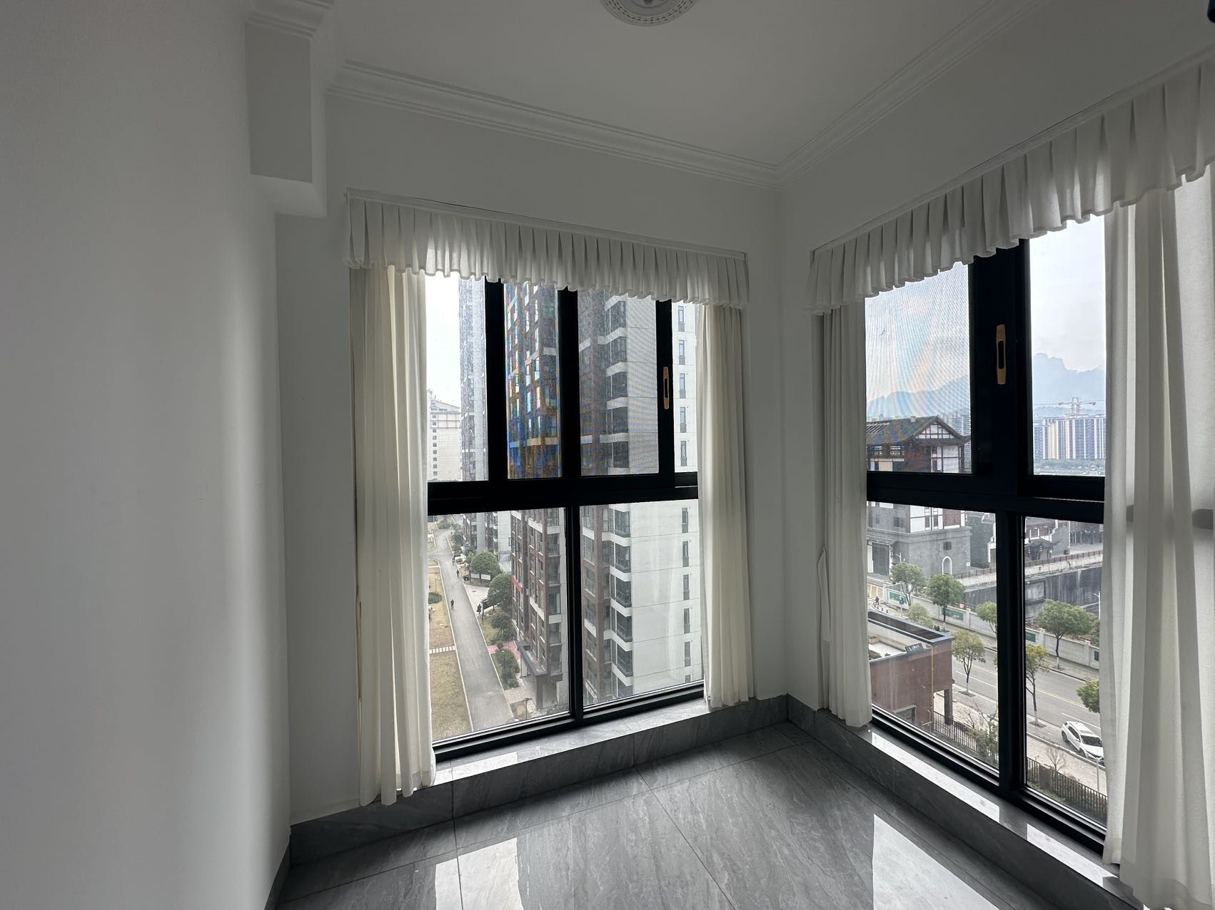 南门口安置小区二期 3室2厅1卫 2000.0元/月 南门口安置小区二期 3室2厅1卫 2000.0元/月室内图