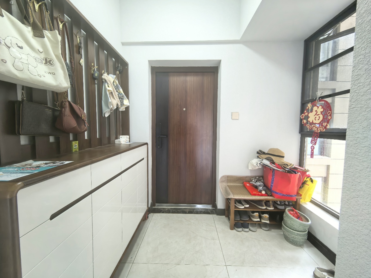 三弦慧府 4室2厅2卫 220.0万 三弦慧府 4室2厅2卫 220.0万室内图