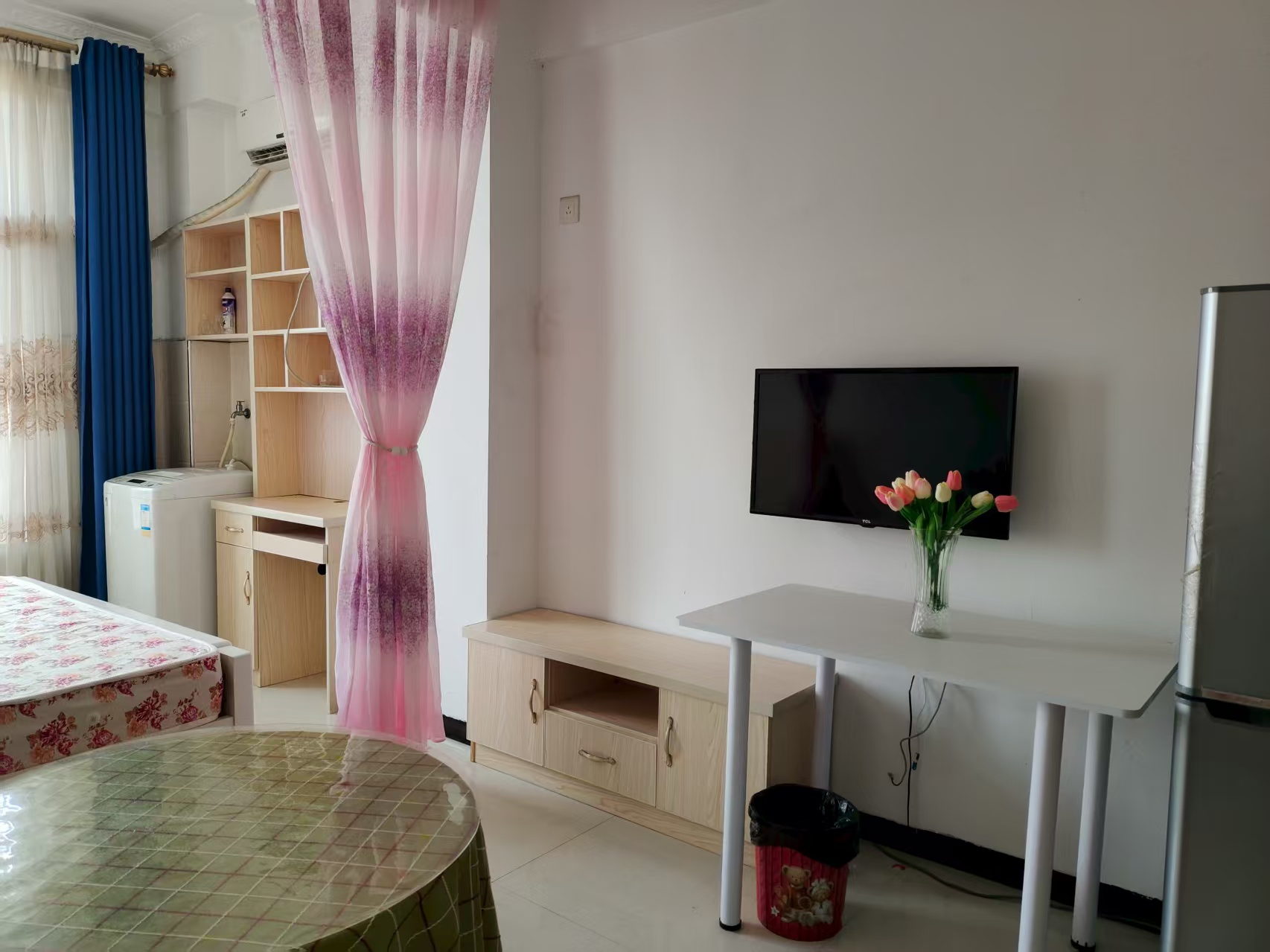 五洲富隆中心 1室1厅1卫 850.0元/月 五洲富隆中心 1室1厅1卫 850.0元/月室内图