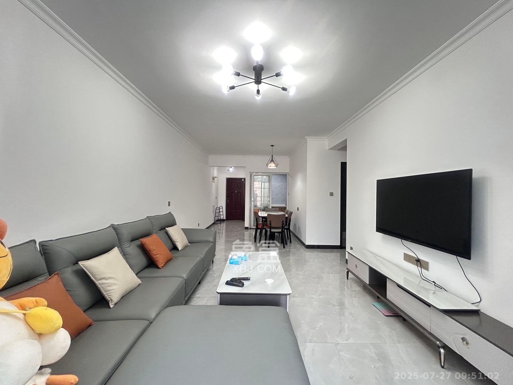 保利大都汇一期、二期 3室2厅2卫 3500.0元/月 保利大都汇一期、二期 3室2厅2卫 3500.0元/月室内图