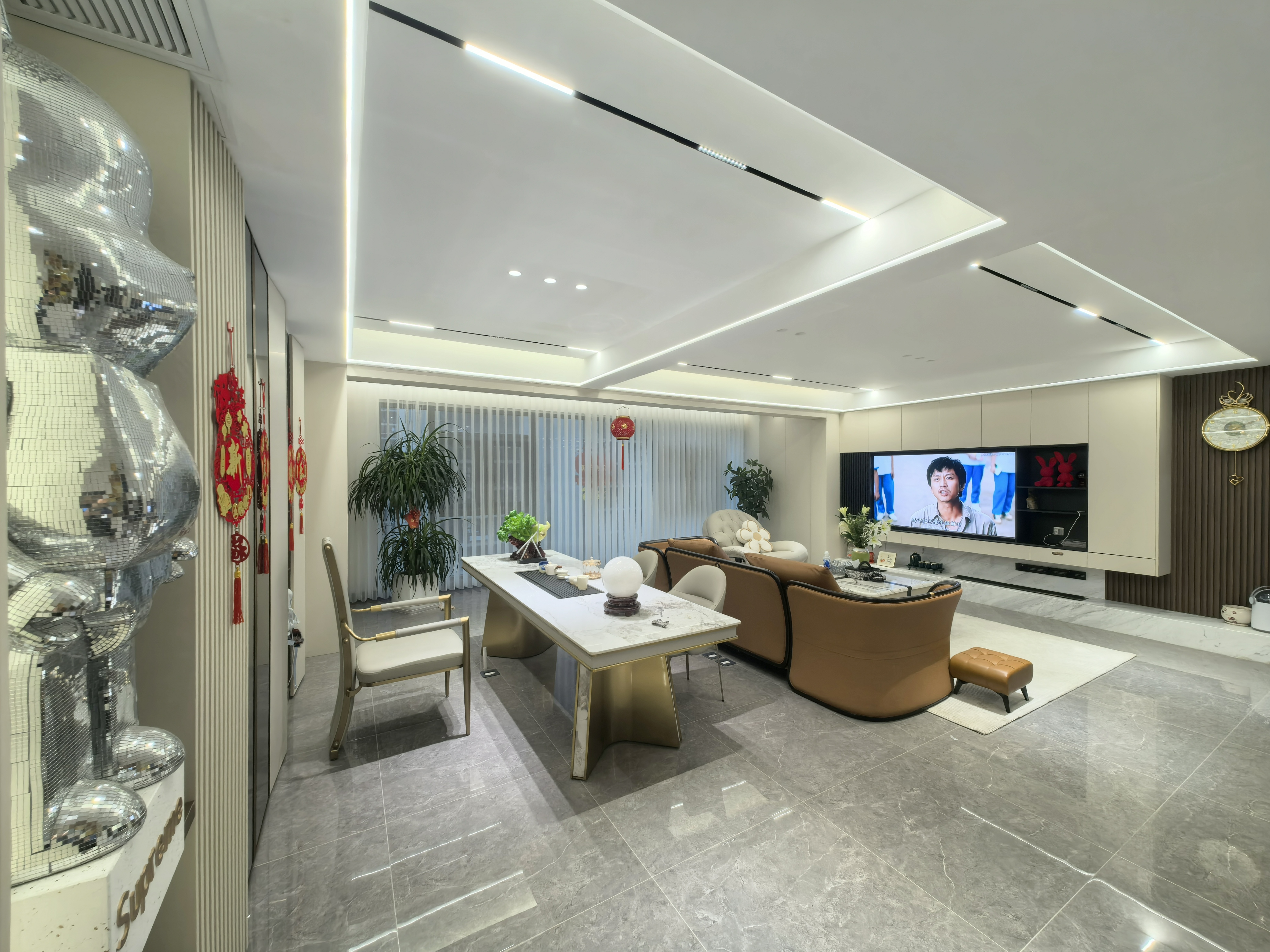 中海阅溪府  4室2厅2卫    6800.0元/月户型图