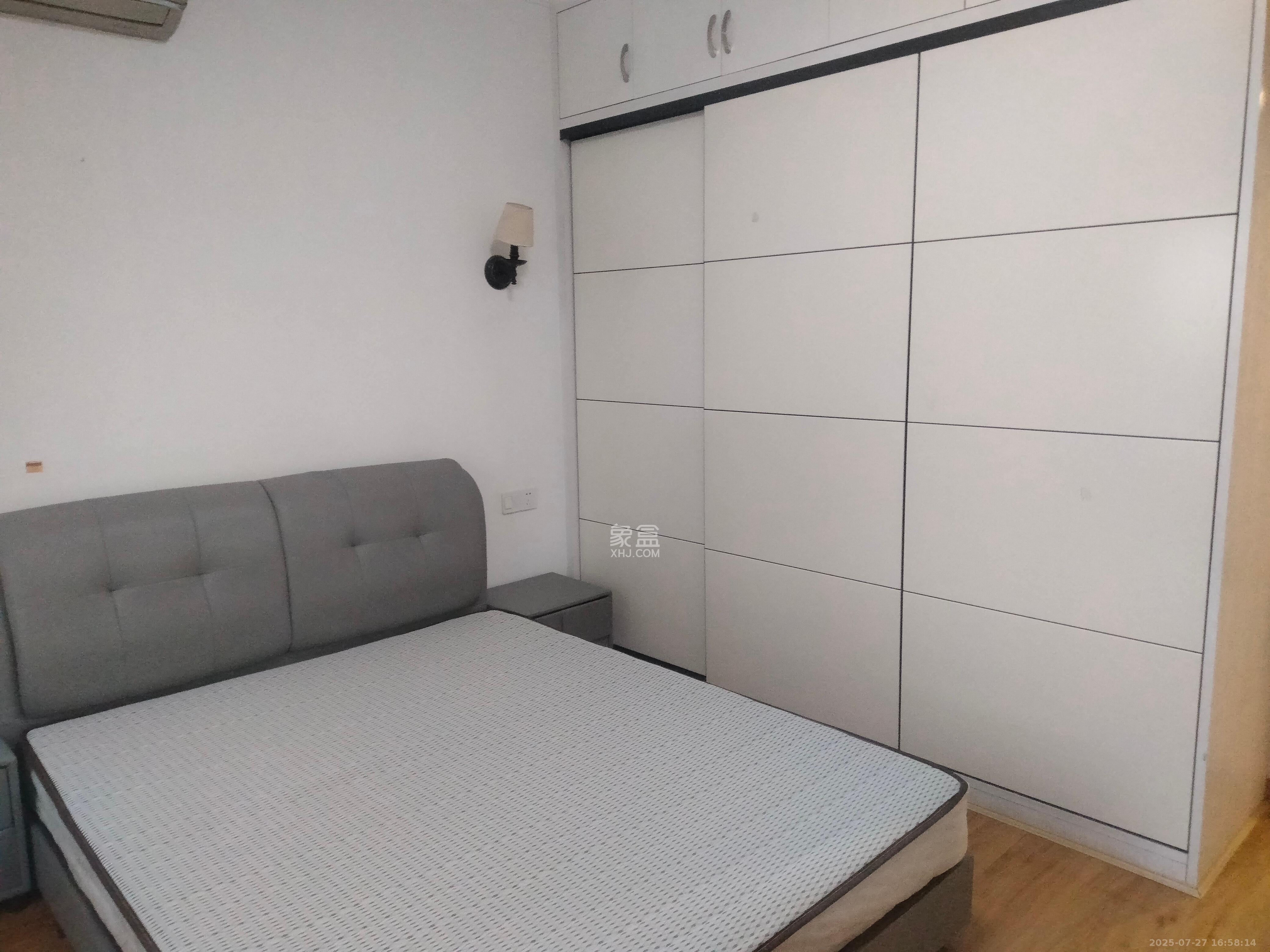 中建芙蓉嘉苑 3室2厅1卫 2200.0元/月 中建芙蓉嘉苑 3室2厅1卫 2200.0元/月室内图