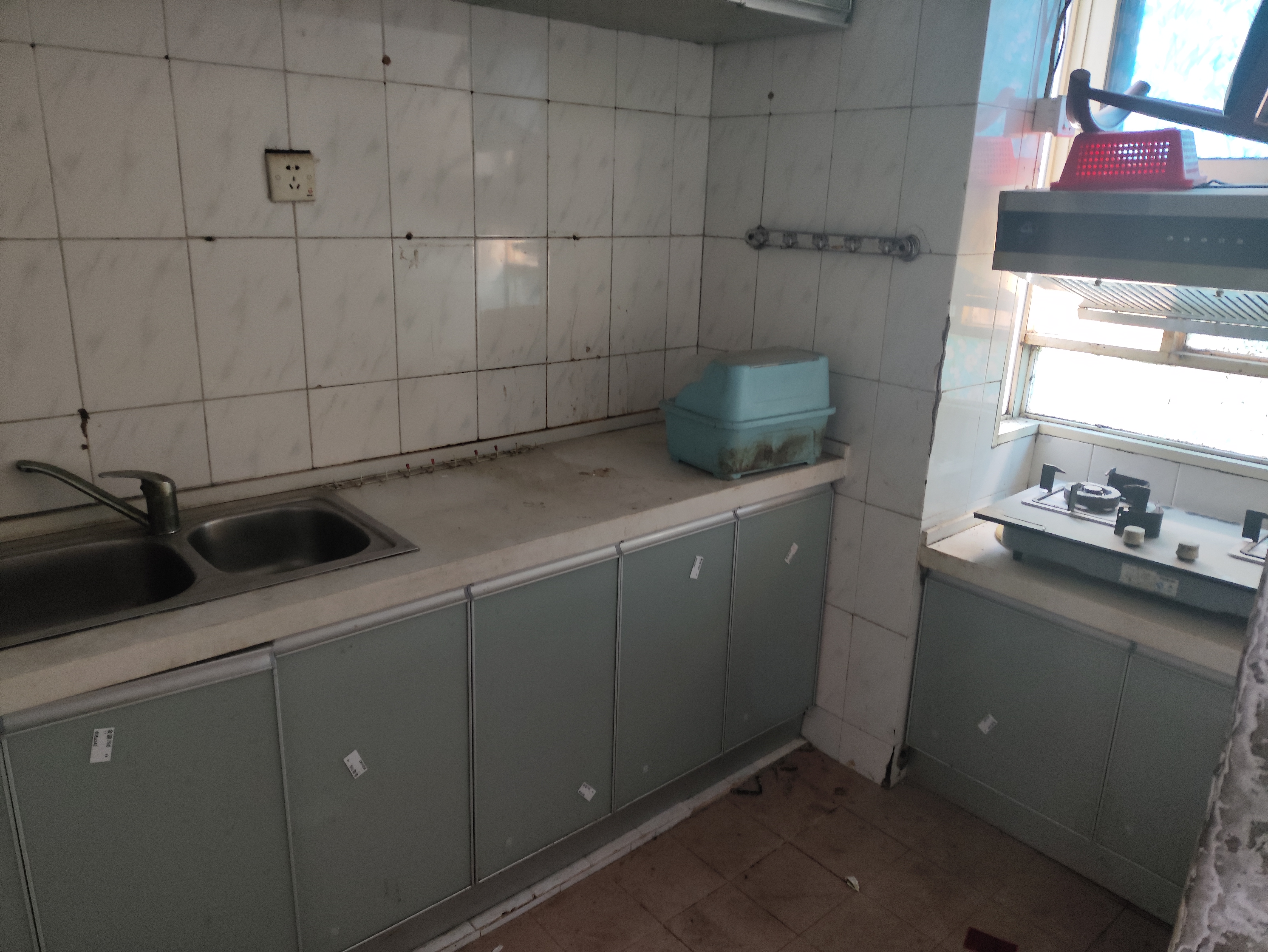 迎宾路电信宿舍 2室1厅1卫 2000.0元/月 迎宾路电信宿舍 2室1厅1卫 2000.0元/月户型图