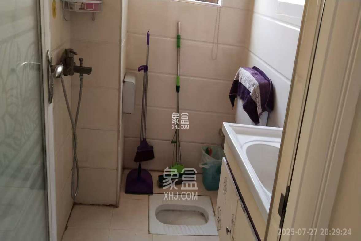 君悦紫园  2室2厅1卫    3000.0元/月 君悦紫园  2室2厅1卫    3000.0元/月室内图