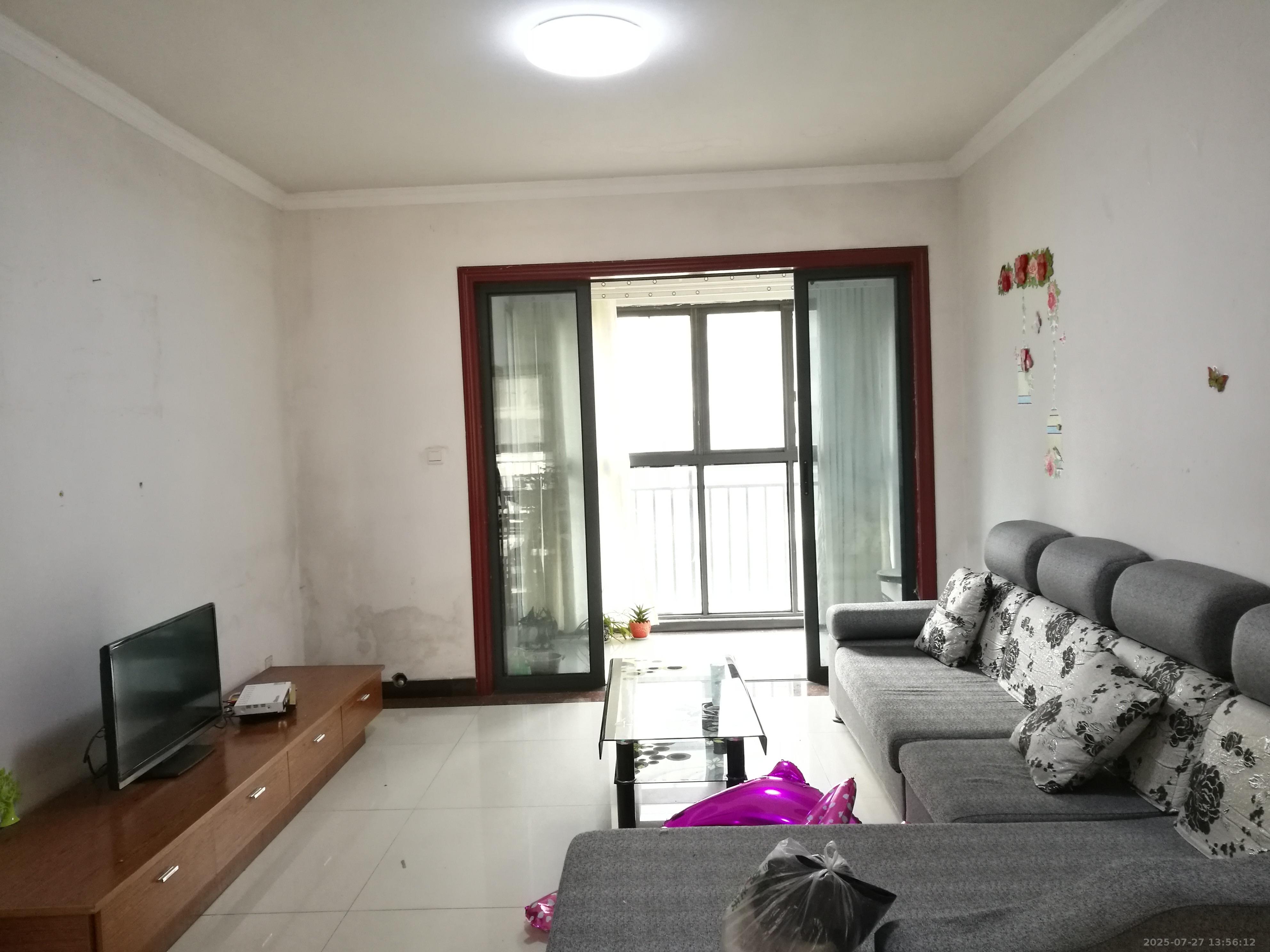 保利麓谷林语A区 3室2厅1卫 2450.0元/月 保利麓谷林语A区 3室2厅1卫 2450.0元/月室内图