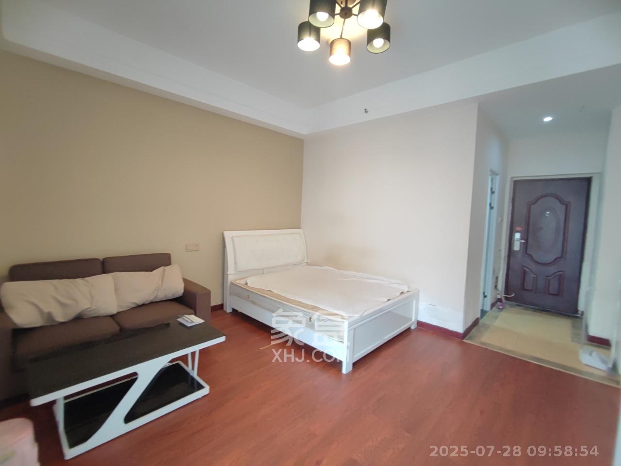 金鼎公园尚 1室1厅1卫 1100.0元/月 金鼎公园尚 1室1厅1卫 1100.0元/月室内图