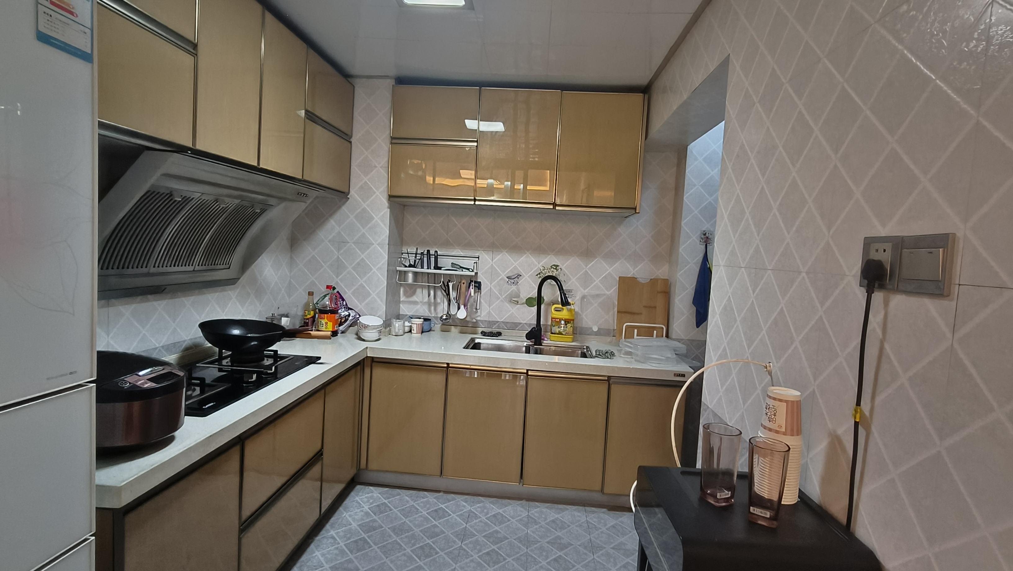 鑫成君泰 2室2厅1卫 1600.0元/月 鑫成君泰 2室2厅1卫 1600.0元/月室内图