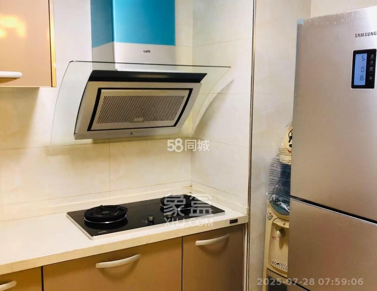 中房F联邦  2室2厅1卫    2300.0元/月 中房F联邦  2室2厅1卫    2300.0元/月室内图