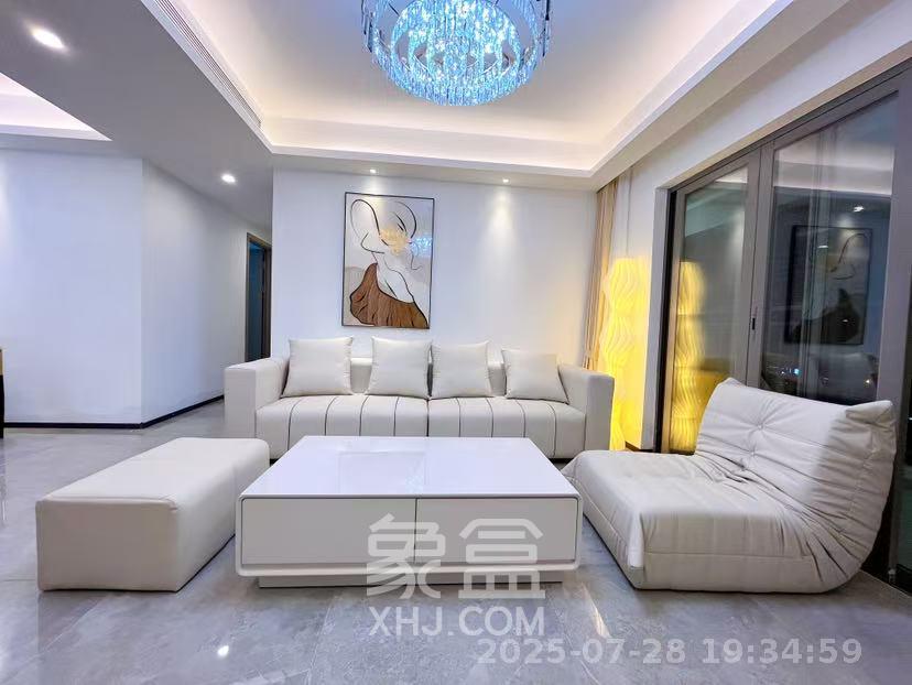 佳兆业滨江四季  3室1厅2卫   4200.00元/月室内图