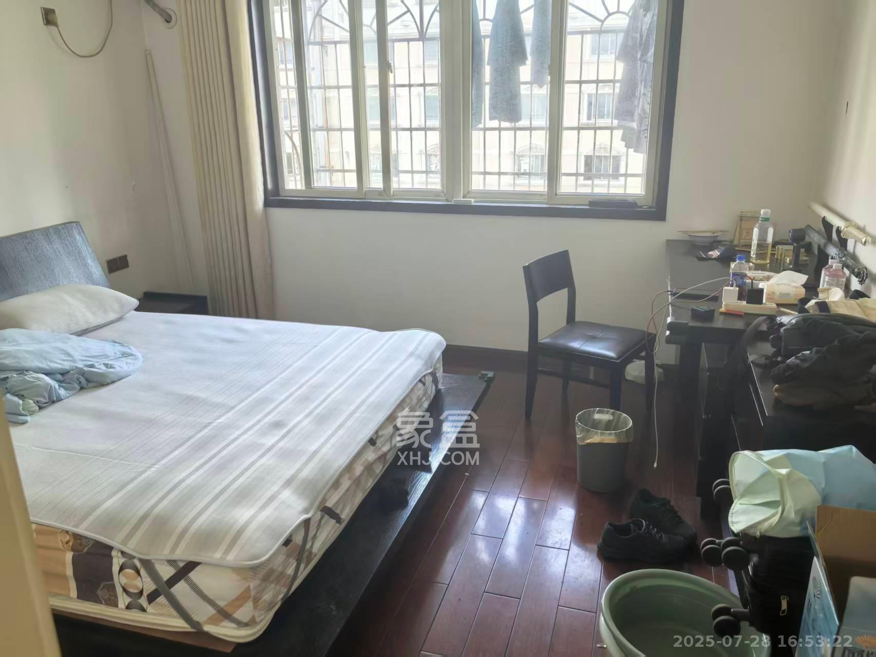 芙蓉区农村合作银行宿舍 3室2厅2卫 2500.0元/月 芙蓉区农村合作银行宿舍 3室2厅2卫 2500.0元/月室内图