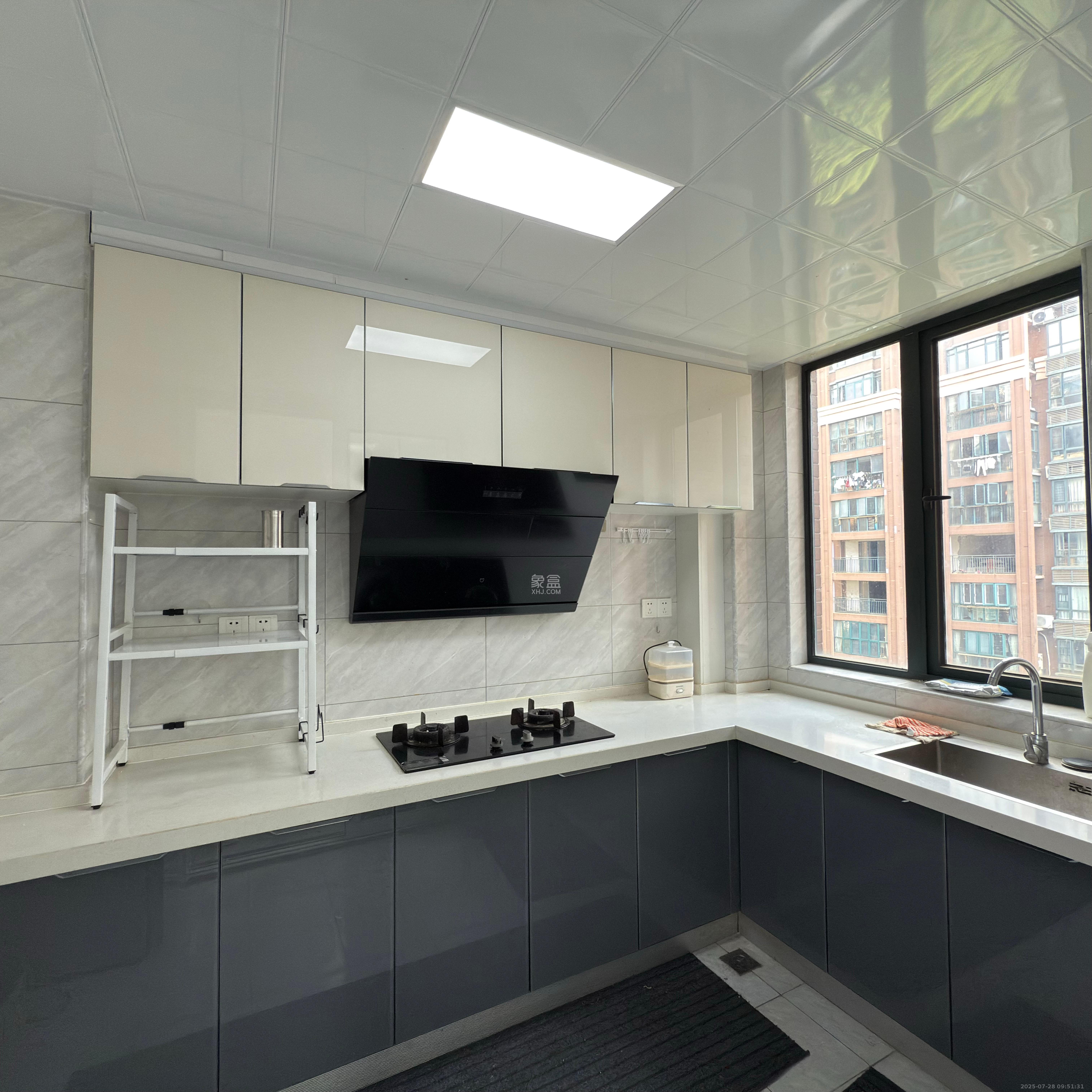 长沙欧洲城 3室2厅2卫 3350.0元/月 长沙欧洲城 3室2厅2卫 3350.0元/月室内图