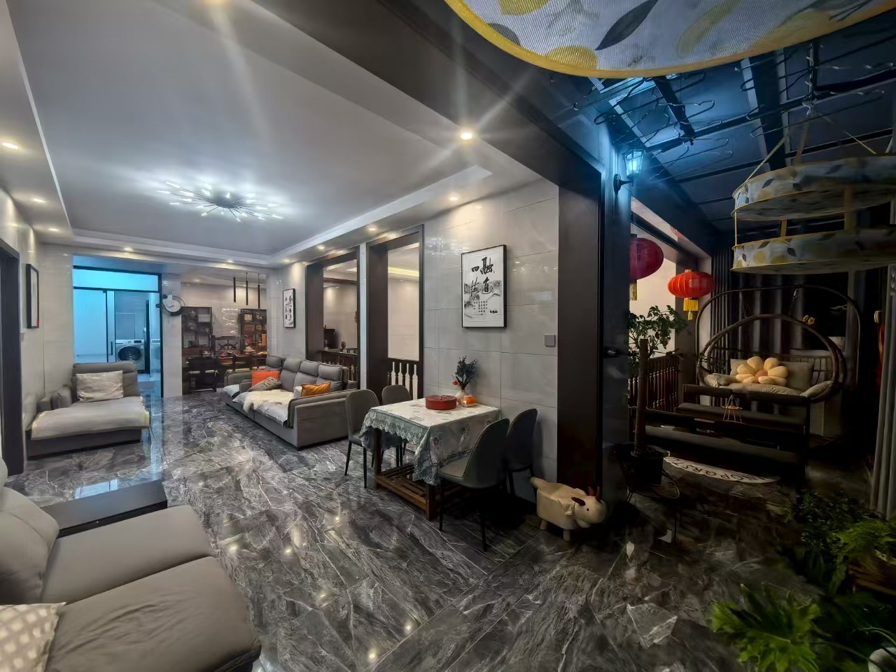 高尔夫紫龙郡 6室3厅3卫 138.0万 高尔夫紫龙郡 6室3厅3卫 138.0万室内图