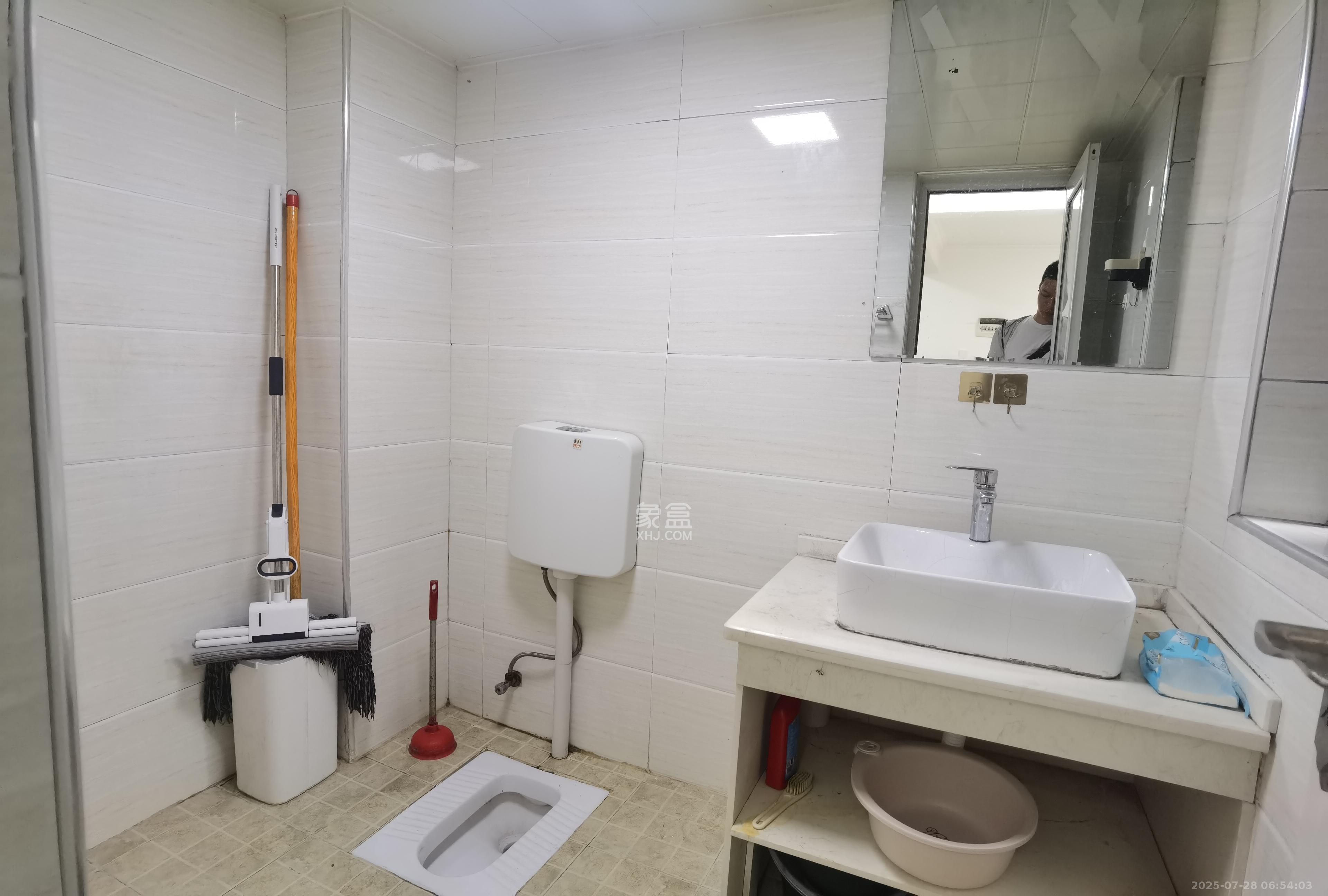 东玺门 3室1厅1卫 2300.0元/月 东玺门 3室1厅1卫 2300.0元/月室内图