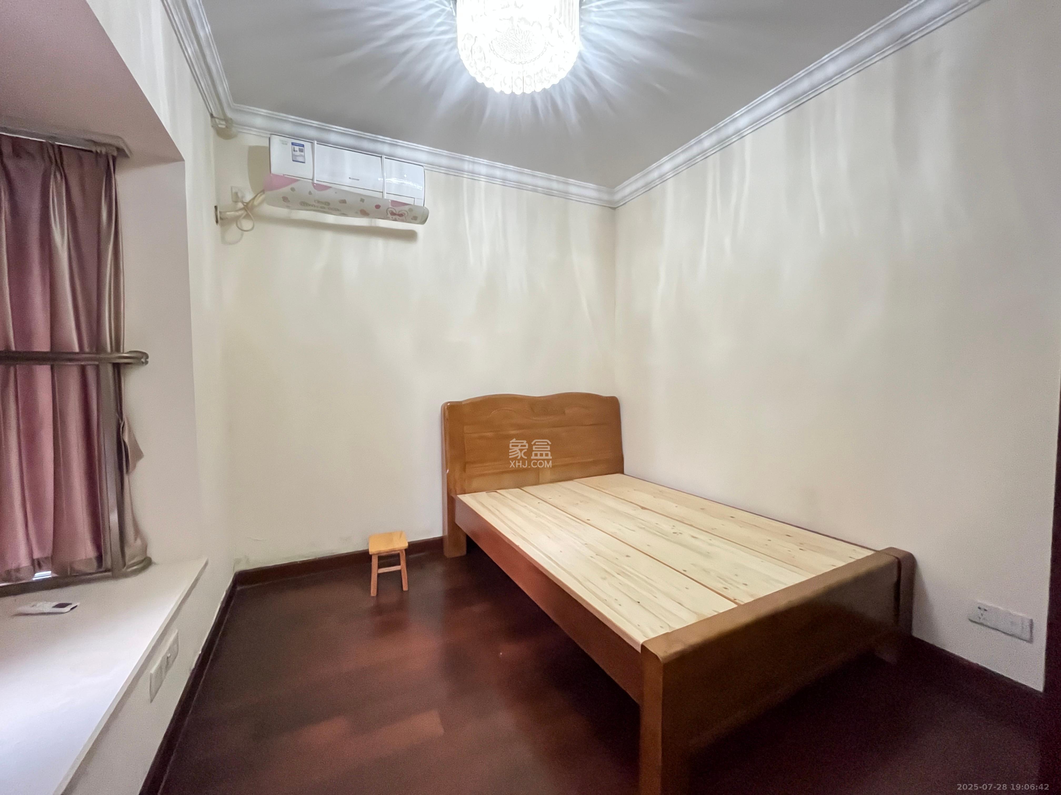 恒大江湾 4室2厅2卫 3000.0元/月 恒大江湾 4室2厅2卫 3000.0元/月室内图