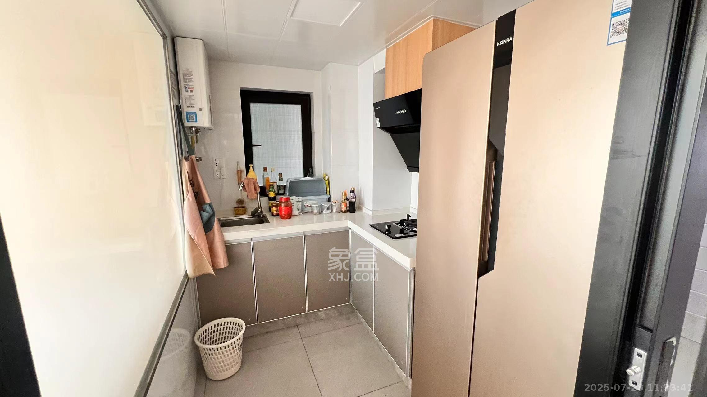 万科金色梦想B区 2室2厅2卫 2500.0元/月 万科金色梦想B区 2室2厅2卫 2500.0元/月室内图