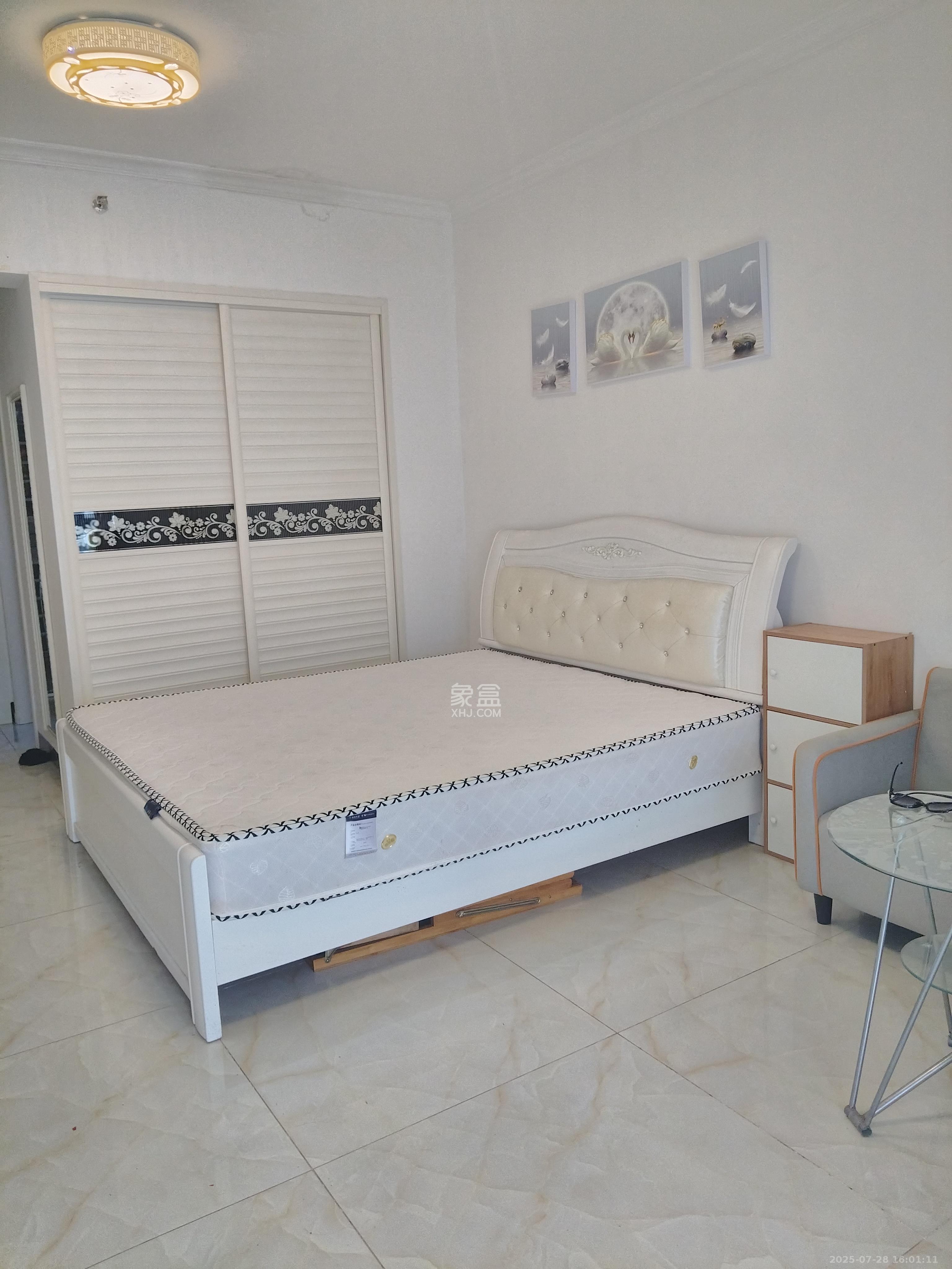 怡海星城 1室1厅1卫 1000.0元/月 怡海星城 1室1厅1卫 1000.0元/月室内图