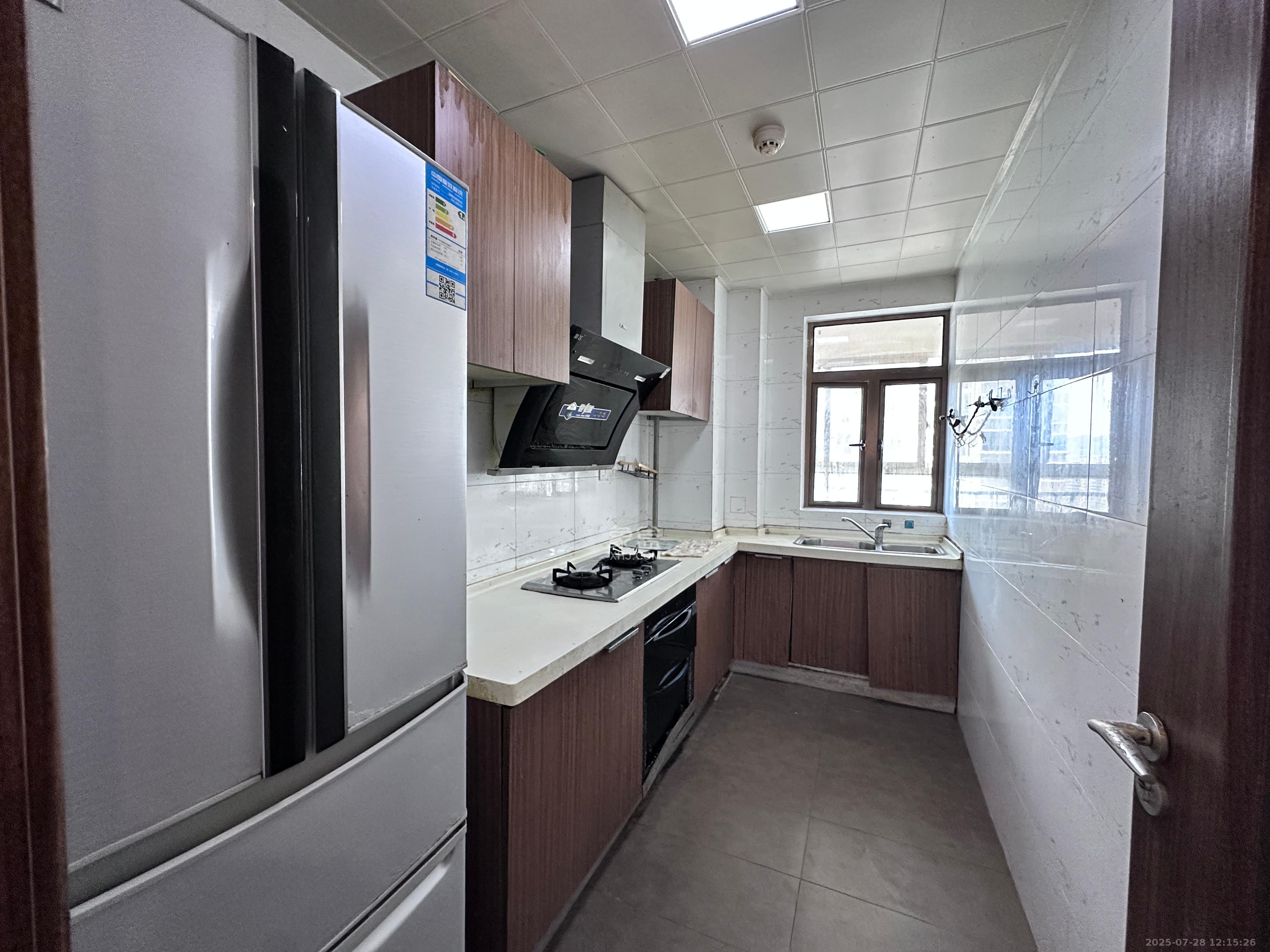 江山帝景哈佛  3室2厅1卫    2200.0元/月 江山帝景哈佛  3室2厅1卫    2200.0元/月室内图