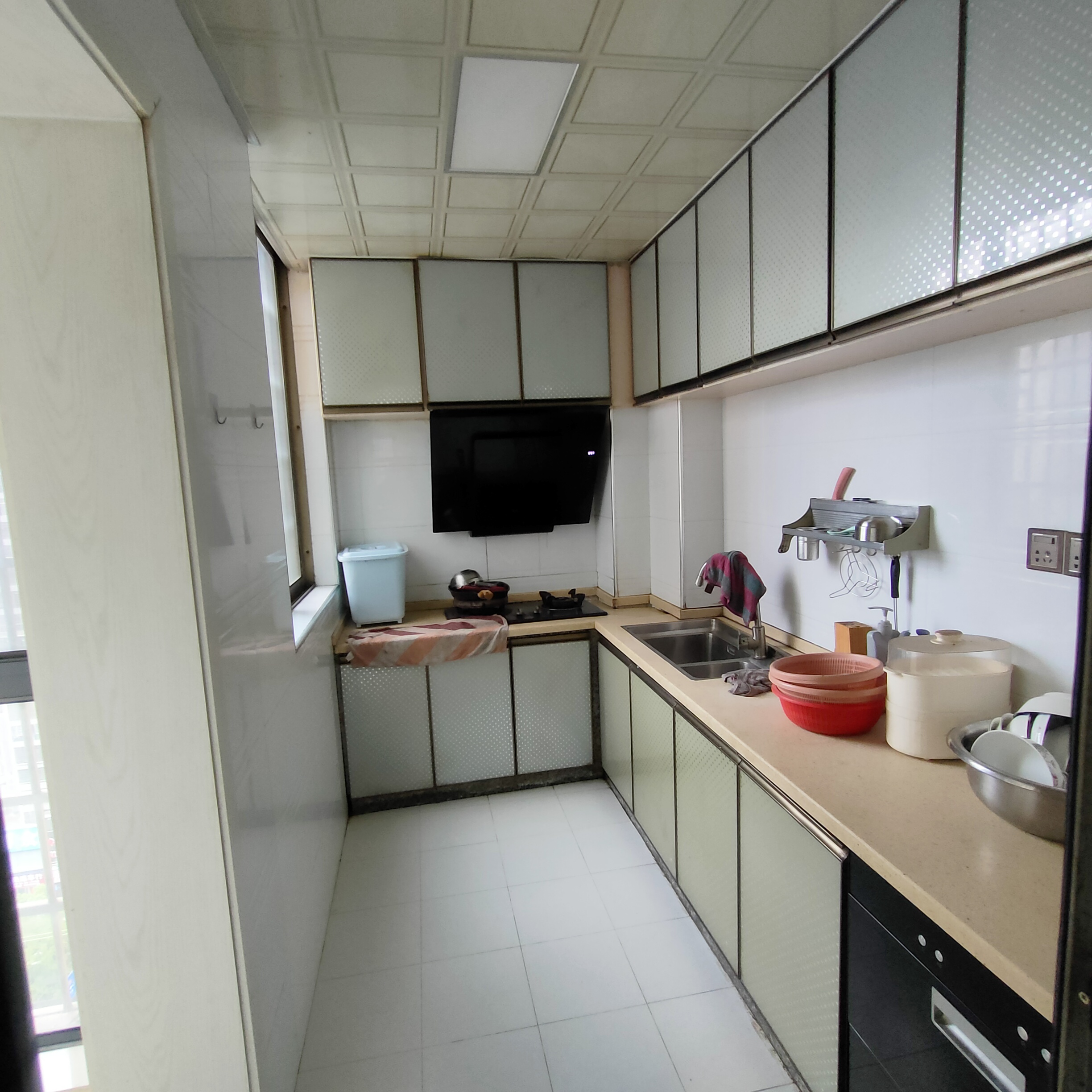 金和天下 4室2厅2卫 2000.0元/月 金和天下 4室2厅2卫 2000.0元/月室内图