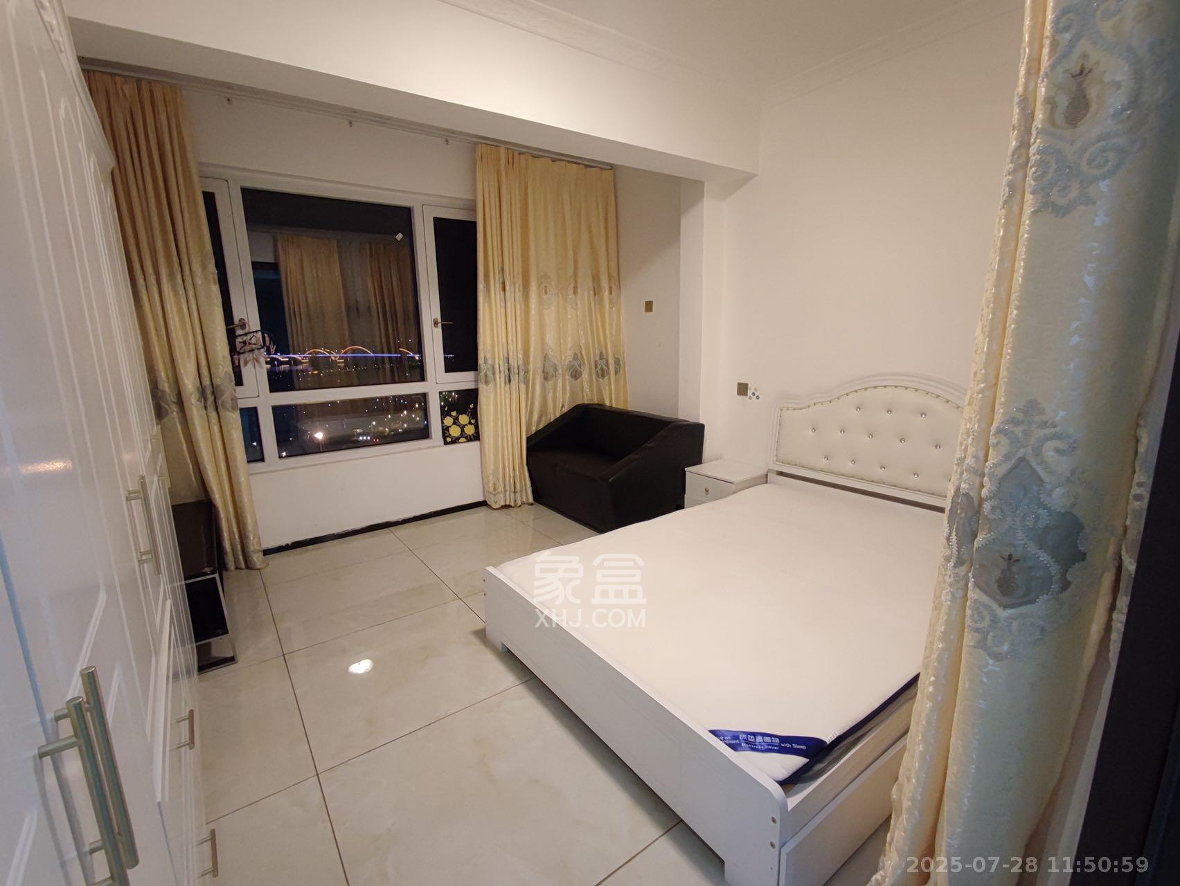 洋湖18克拉(旷远洋湖18克拉) 2室1厅1卫 2500.0元/月 洋湖18克拉(旷远洋湖18克拉) 2室1厅1卫 2500.0元/月室内图