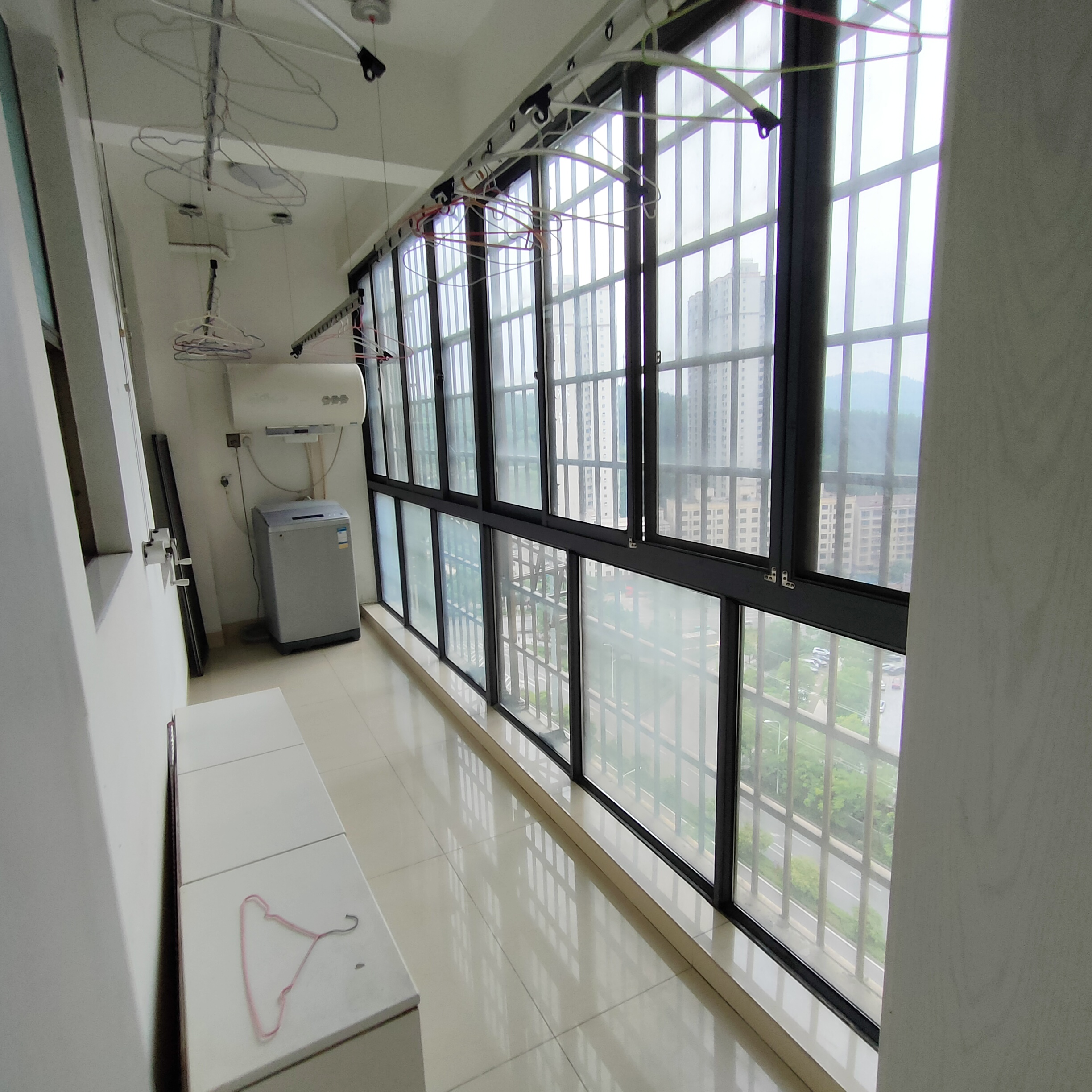 金和天下 4室2厅2卫 2000.0元/月 金和天下 4室2厅2卫 2000.0元/月室内图