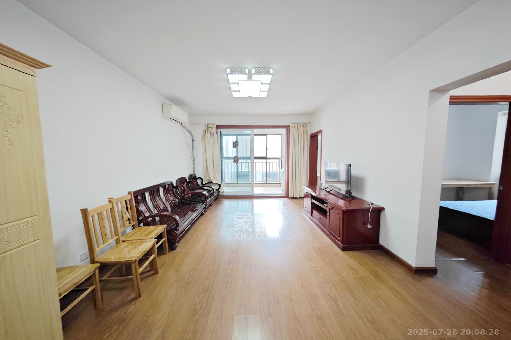 惠民景园(惠民锦园)  2室2厅1卫    50.0万 惠民景园(惠民锦园)  2室2厅1卫    50.0万客厅