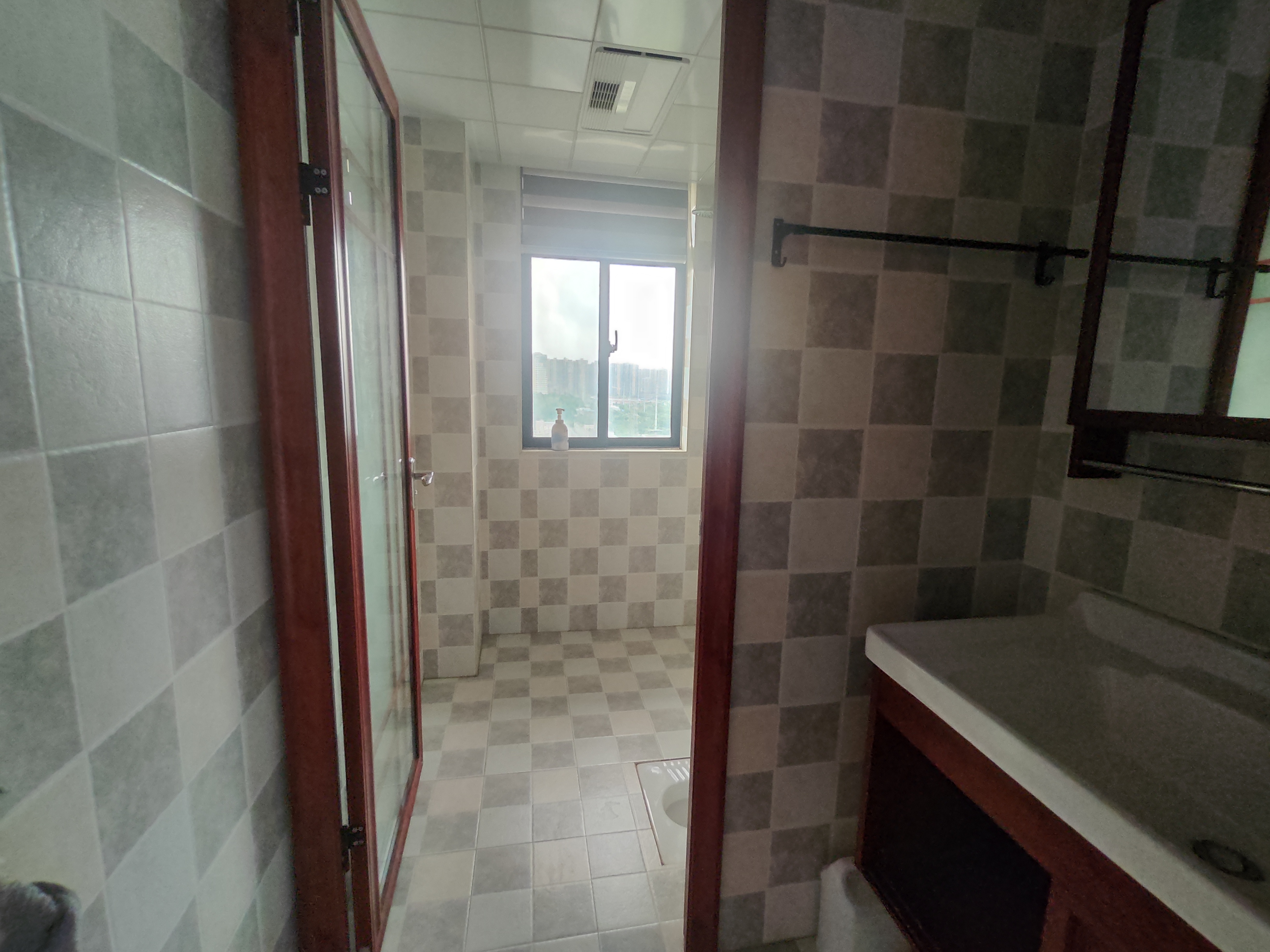 武广国际学苑 3室2厅2卫 88.0万 武广国际学苑 3室2厅2卫 88.0万室内图