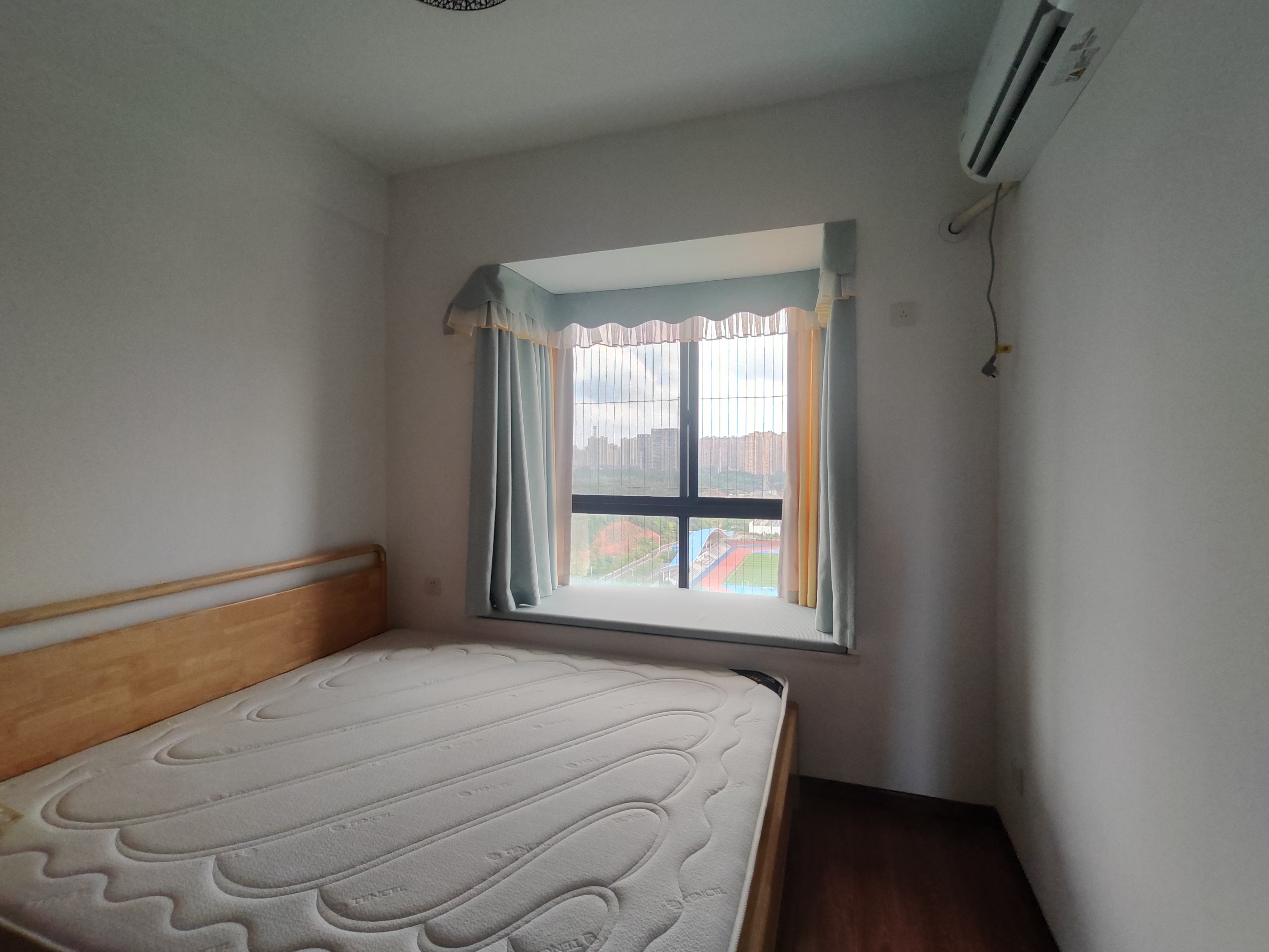 武广国际学苑 3室2厅2卫 88.0万 武广国际学苑 3室2厅2卫 88.0万室内图