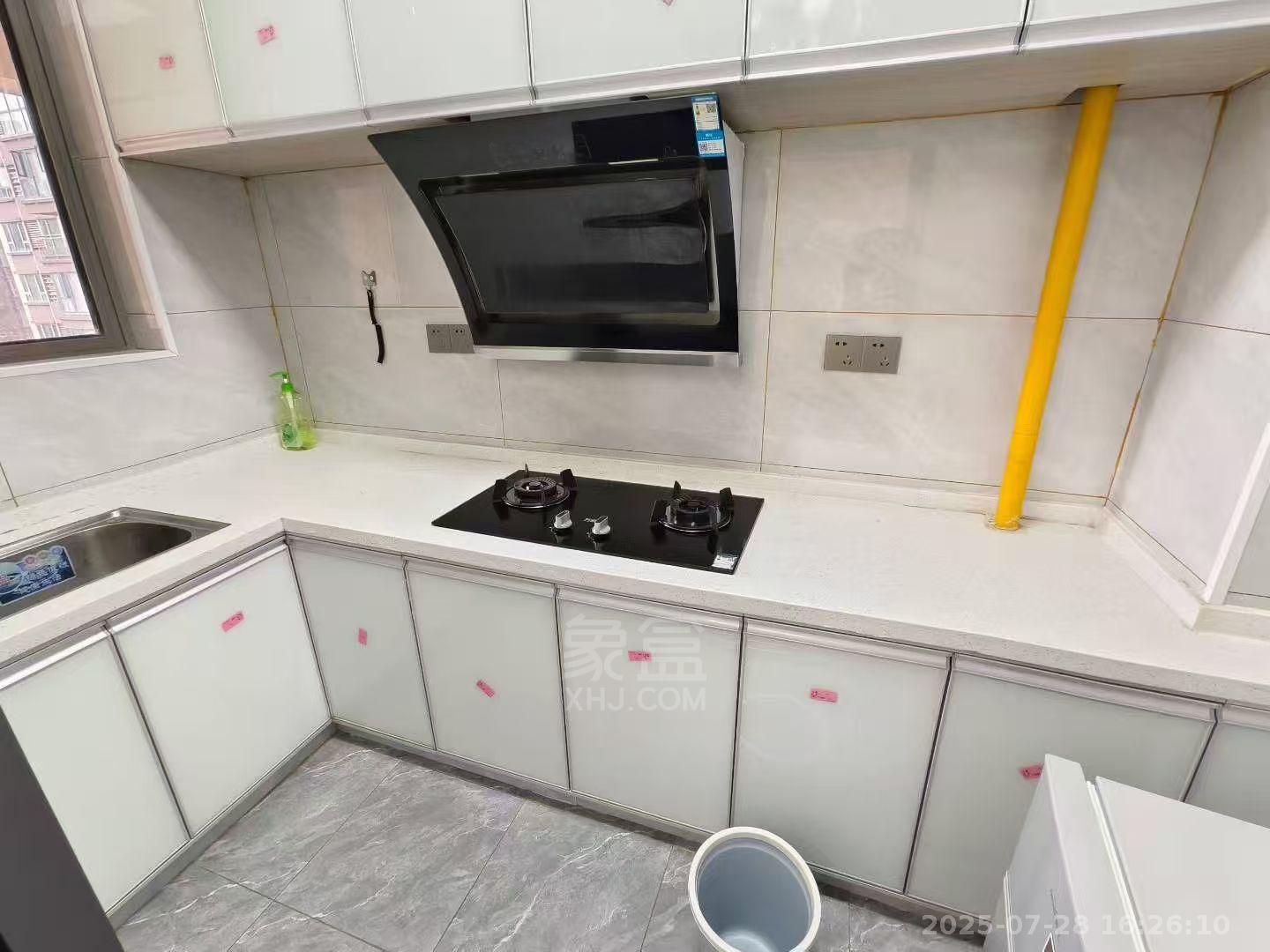 凯风珑城 1室1厅1卫 1100.0元/月 凯风珑城 1室1厅1卫 1100.0元/月室内图