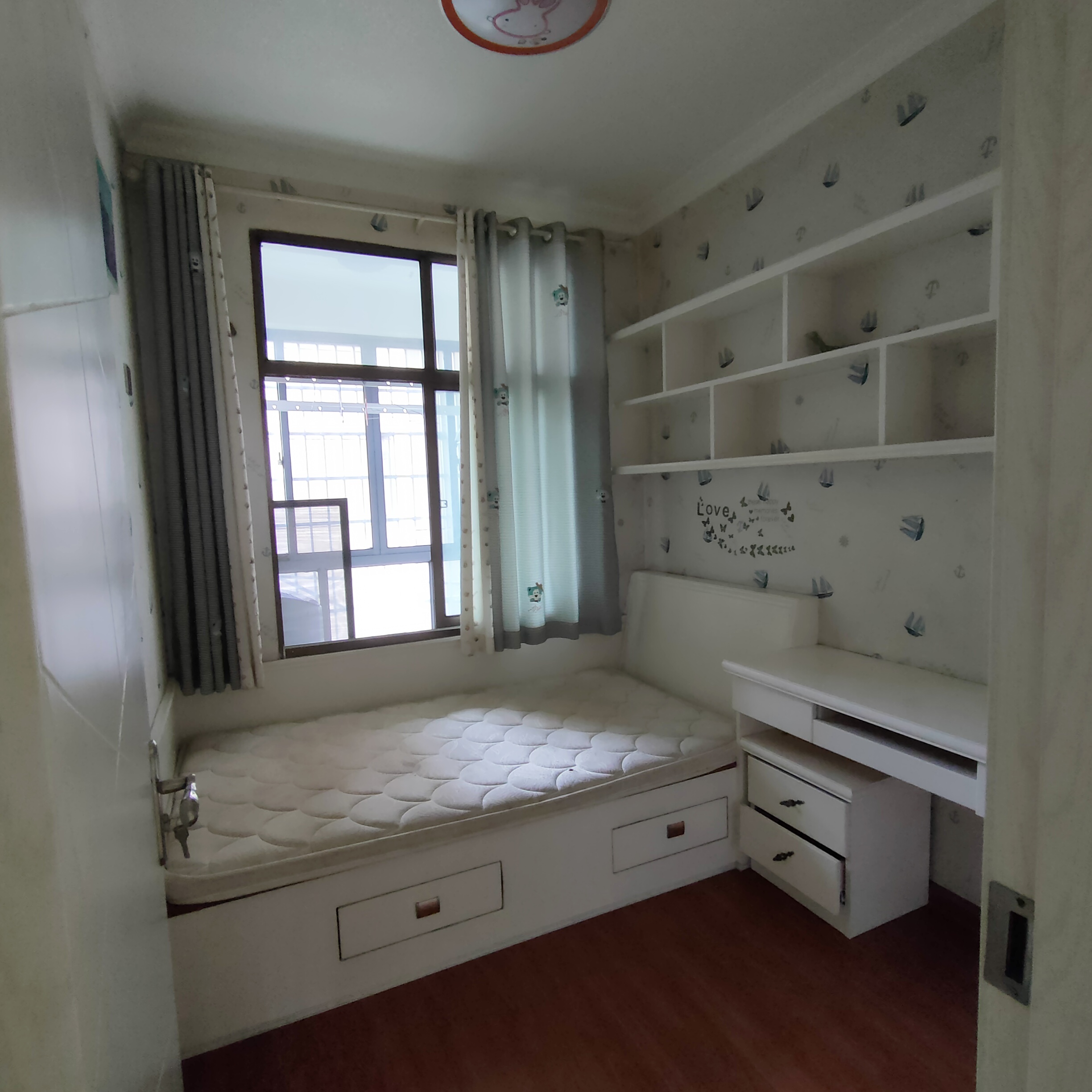 金和天下 4室2厅2卫 2000.0元/月 金和天下 4室2厅2卫 2000.0元/月室内图