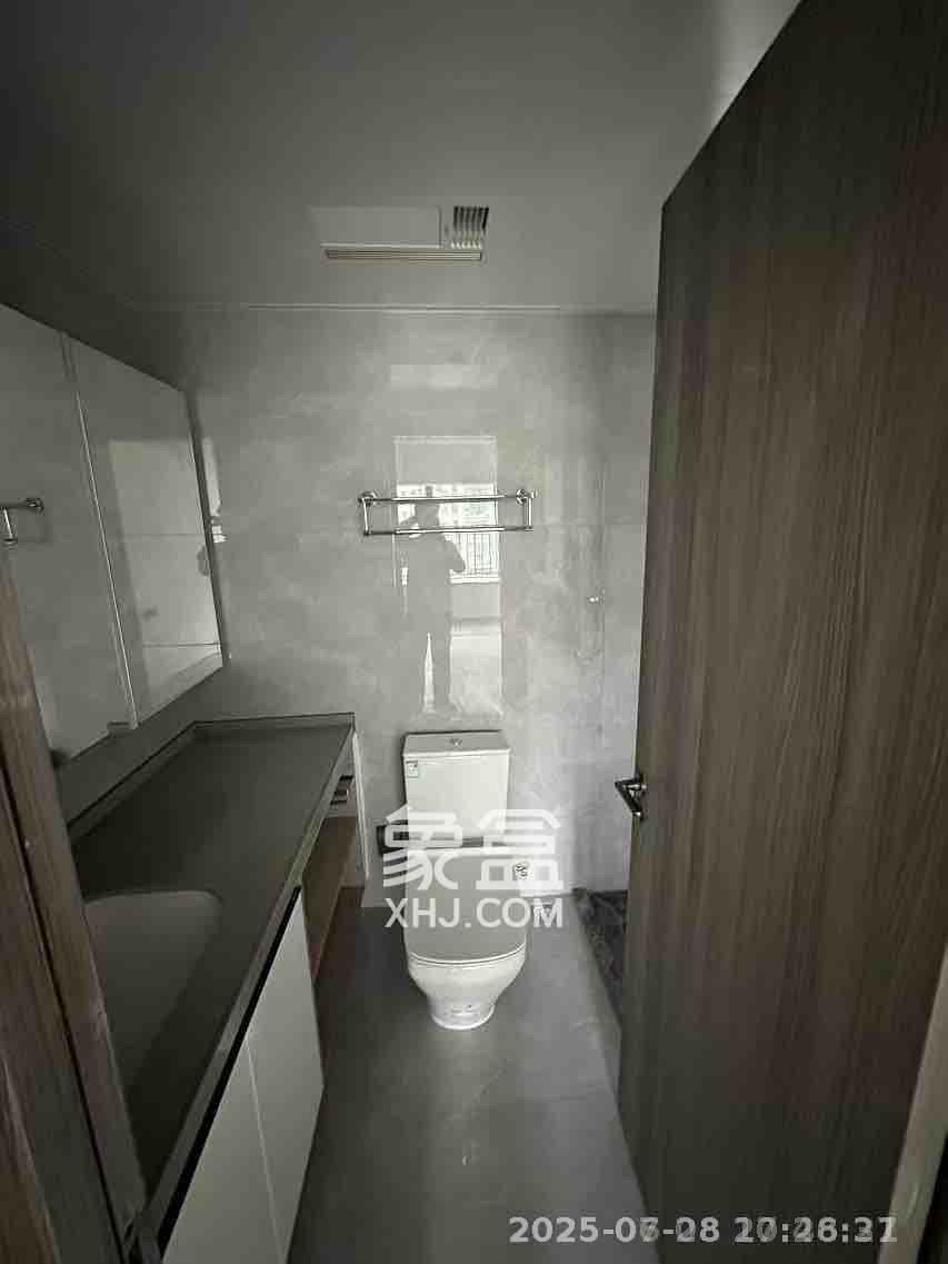 德奥悦东方 4室2厅2卫 4300.0元/月 德奥悦东方 4室2厅2卫 4300.0元/月室内图