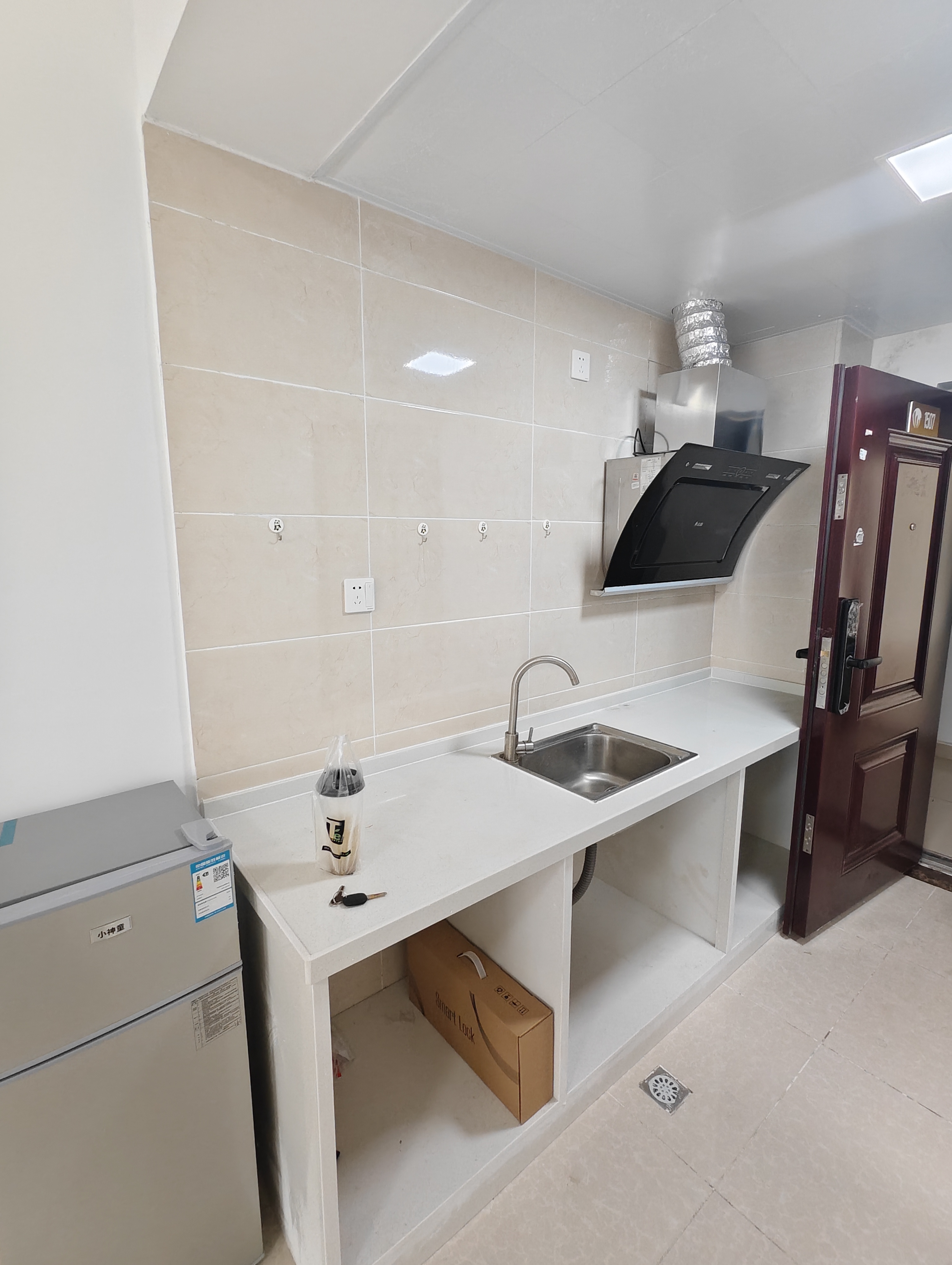 坡巷雅苑 1室1厅1卫 1700.0元/月 坡巷雅苑 1室1厅1卫 1700.0元/月室内图