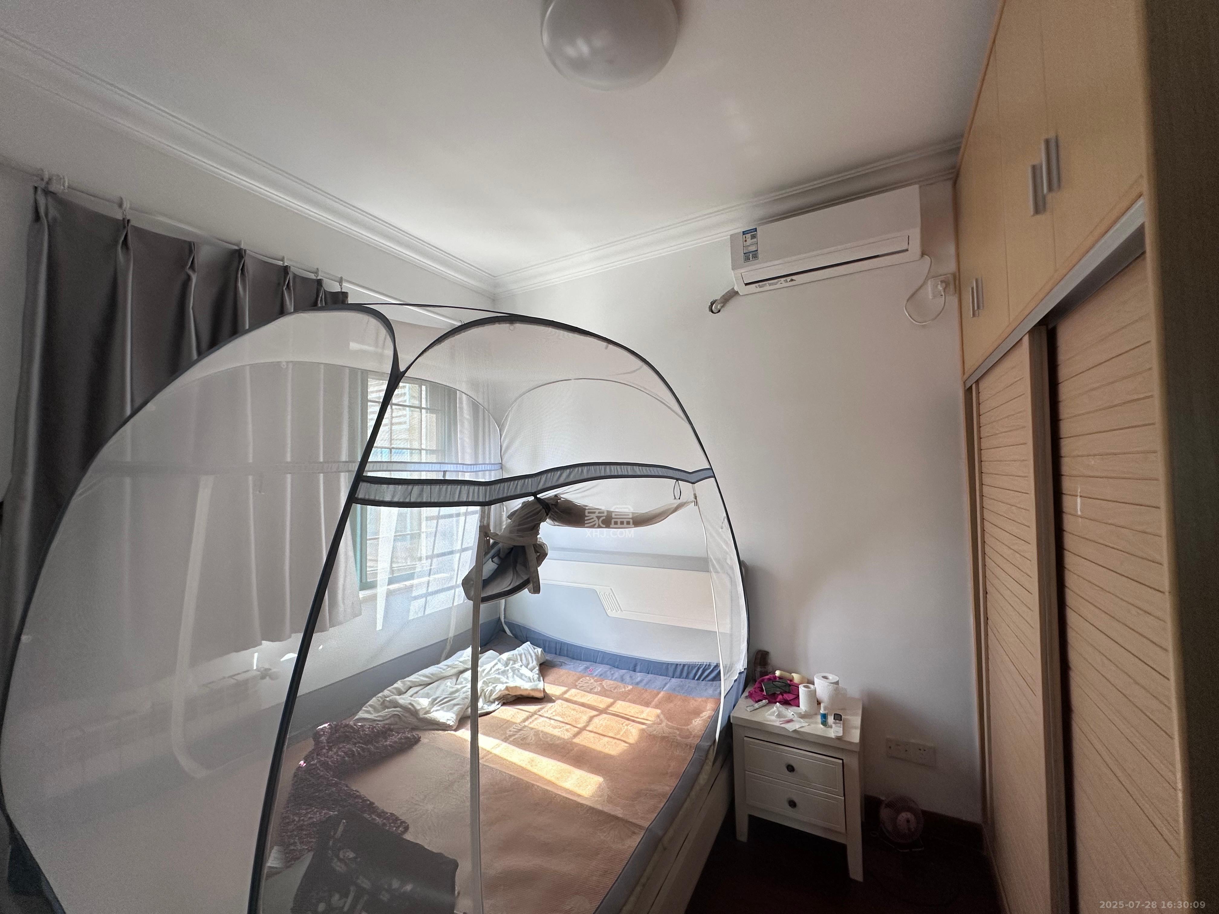 恒大华府 2室2厅1卫 2400.0元/月 恒大华府 2室2厅1卫 2400.0元/月室内图