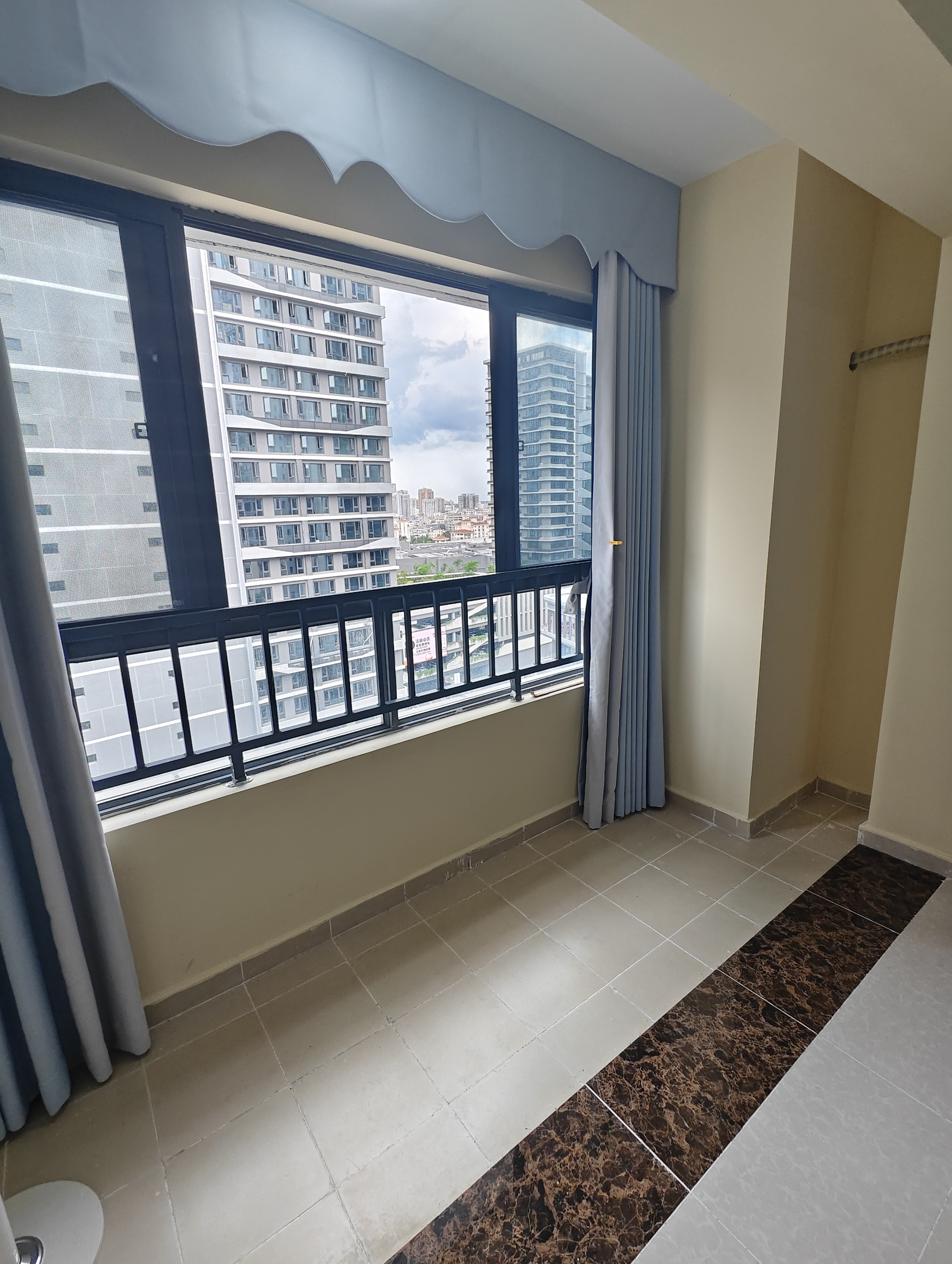 坡巷雅苑 1室1厅1卫 1700.0元/月 坡巷雅苑 1室1厅1卫 1700.0元/月室内图